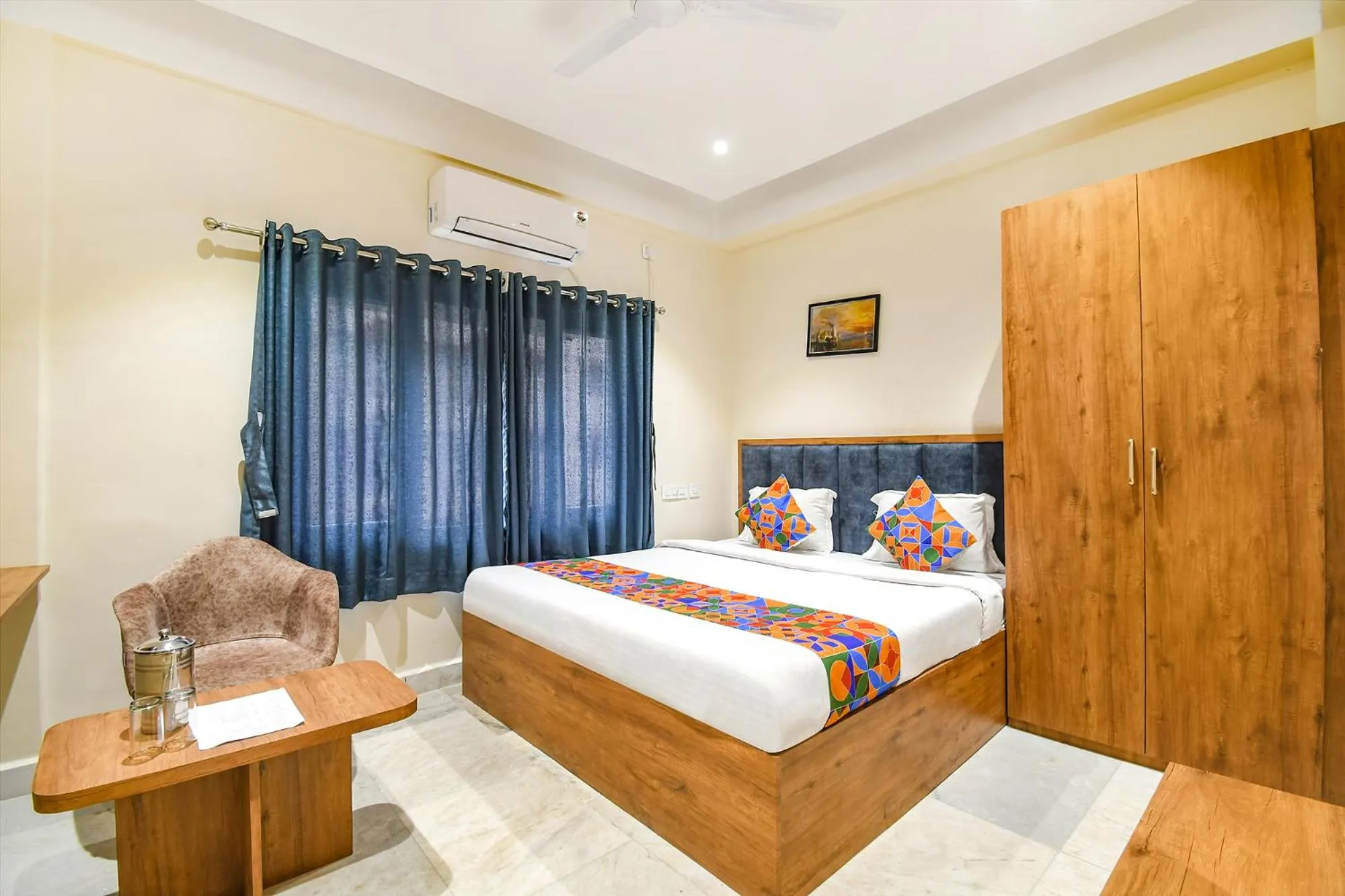Bed in FabHotel Prime The Golden Plaza - Nr Tarapith Temple