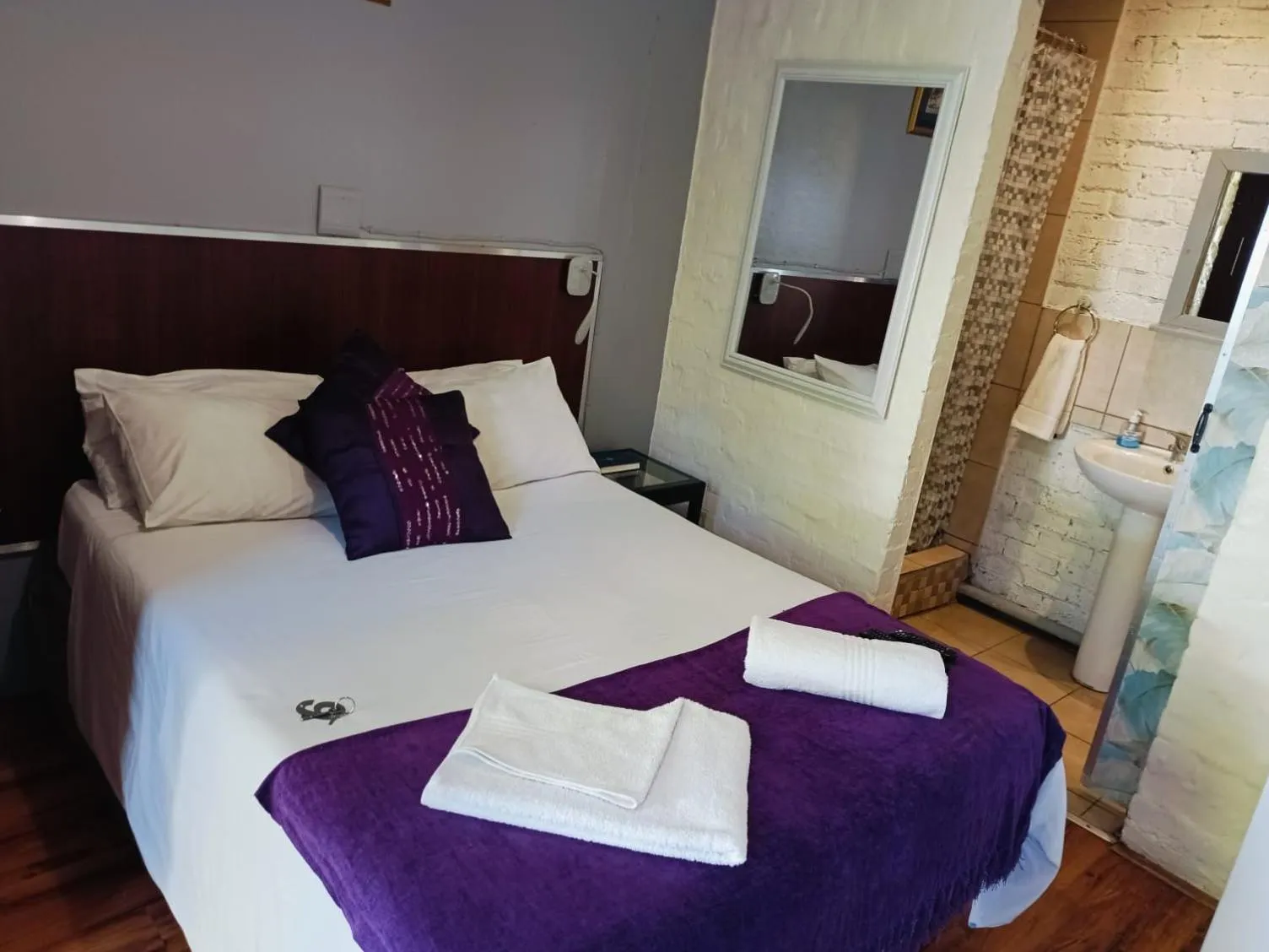 Bedroom, Bed in 21 On Coetzee Guest House