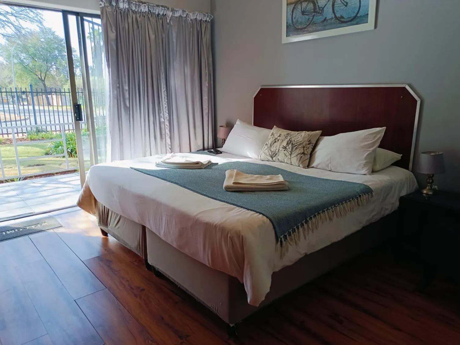 Bedroom, Bed in 21 On Coetzee Guest House