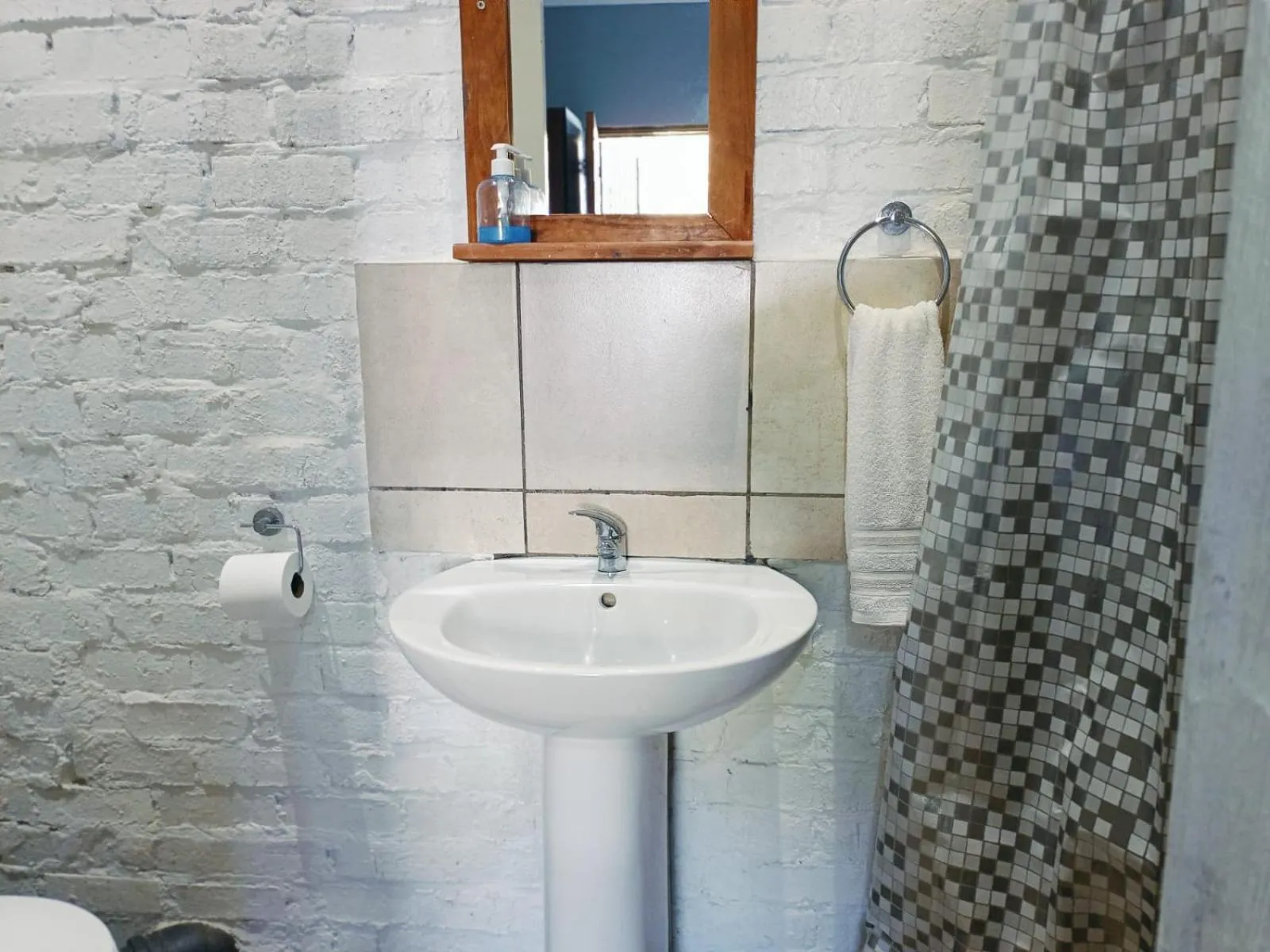 Bathroom in 21 On Coetzee Guest House