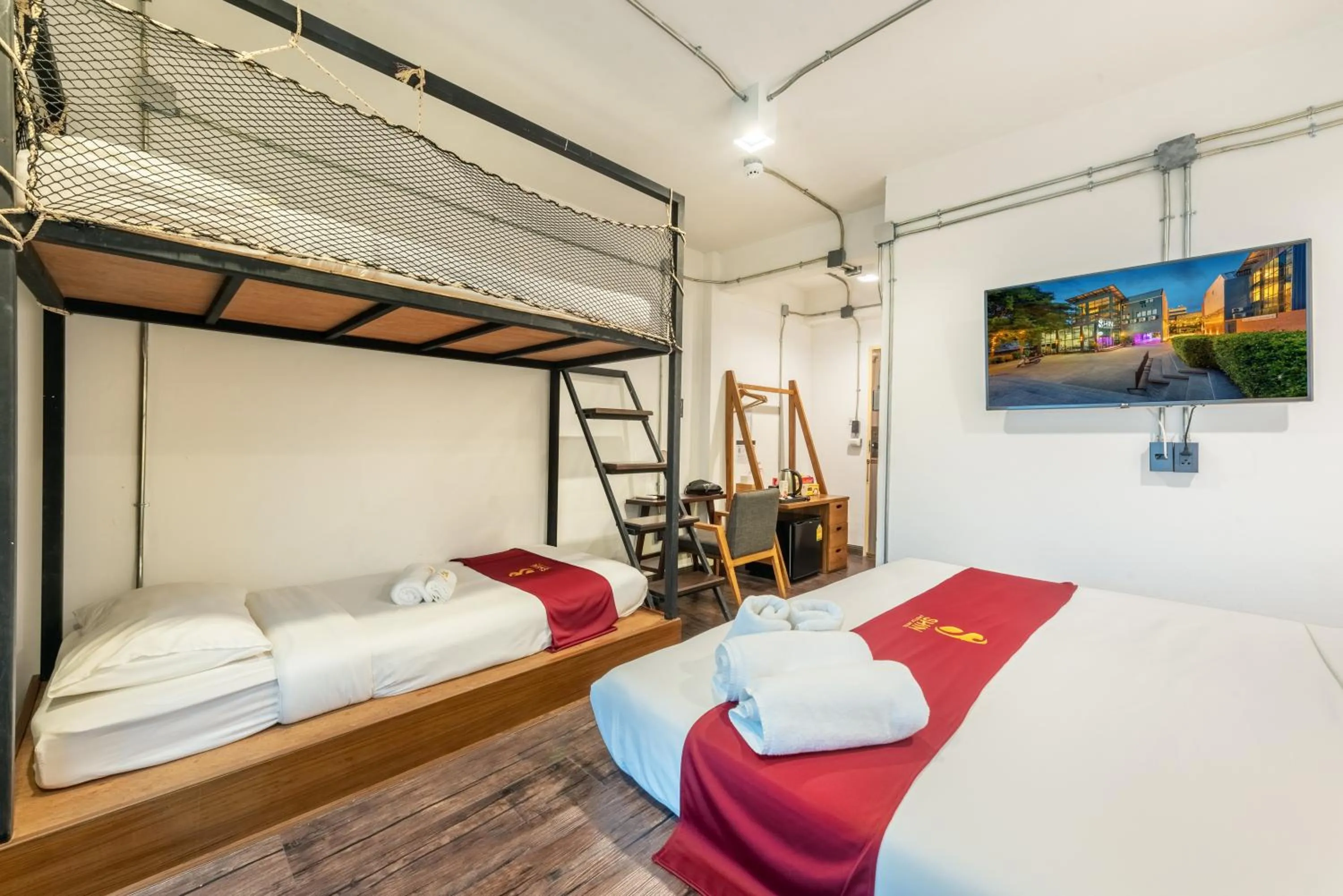 Bed in SHIN Hotel Nimman ChiangMai