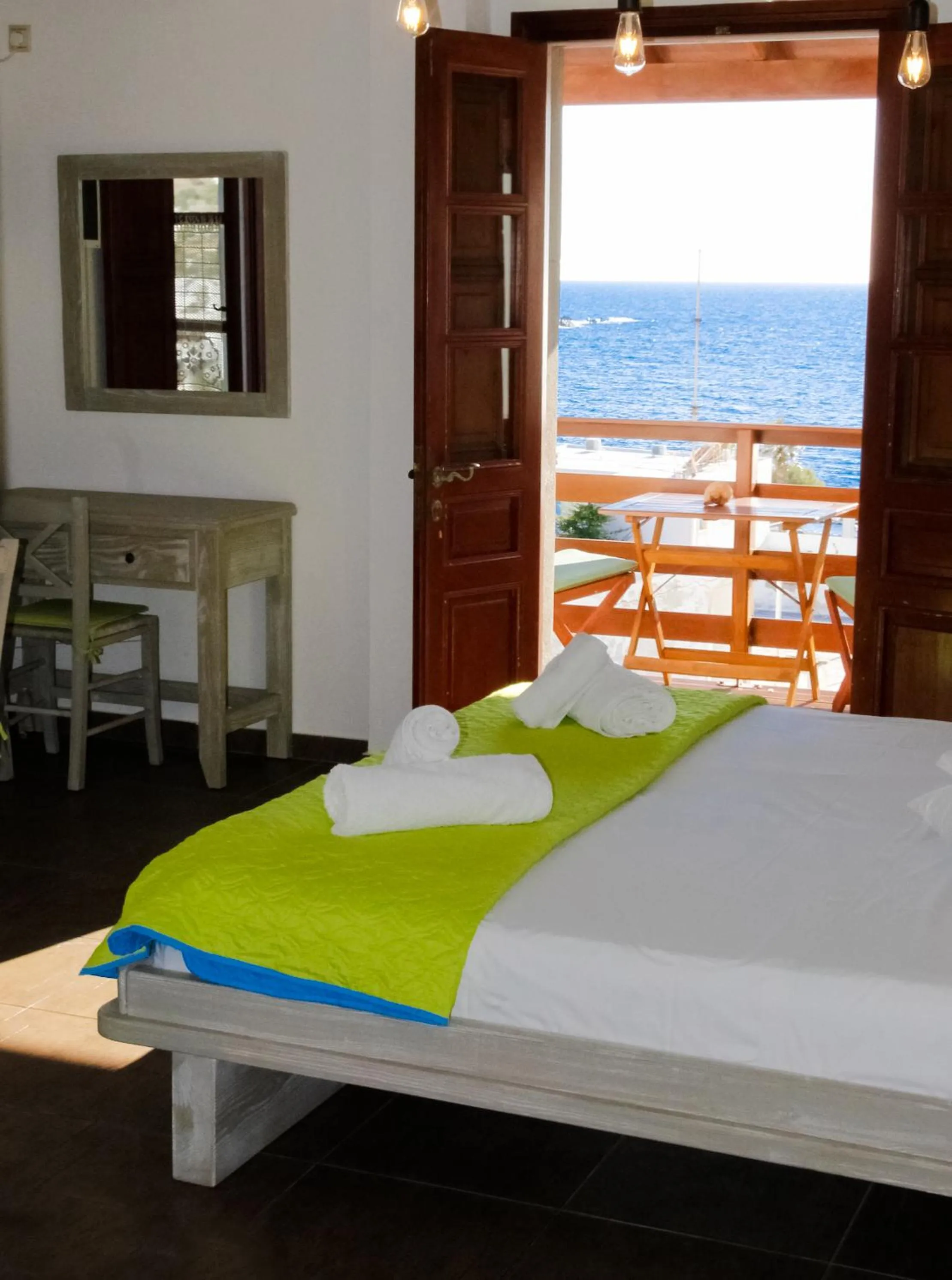 Bed in Mistral-Patmos