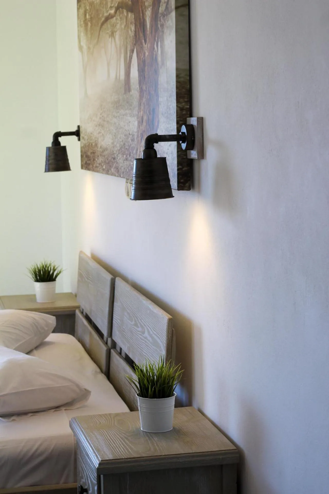 Photo of the whole room, Bed in Mistral-Patmos