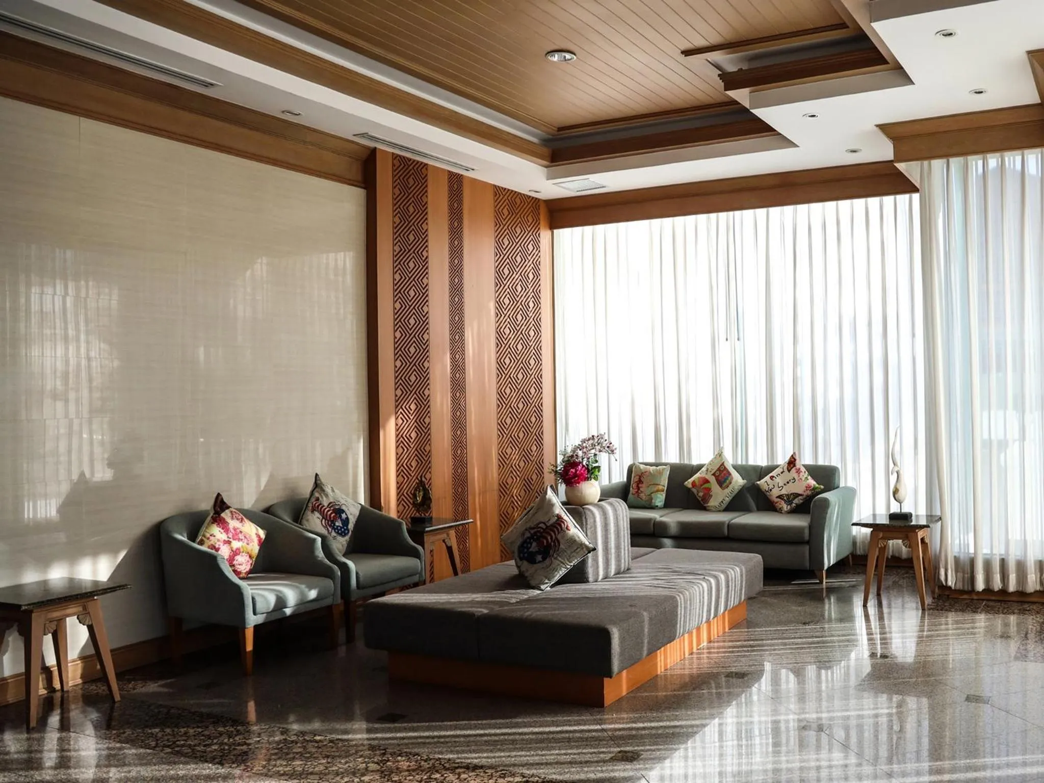 Lobby or reception in Fortune River View Hotel Nakhon Phanom