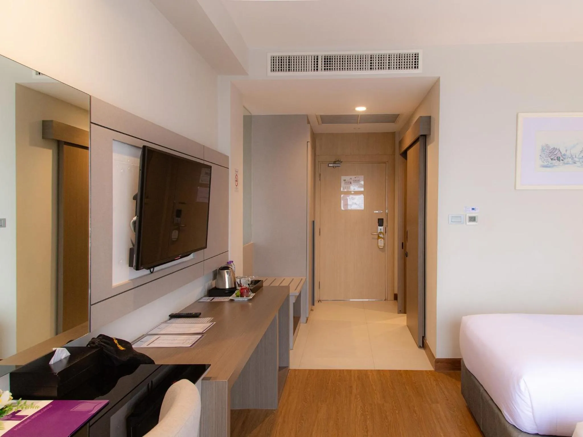 Photo of the whole room, Bed in Fortune River View Hotel Nakhon Phanom