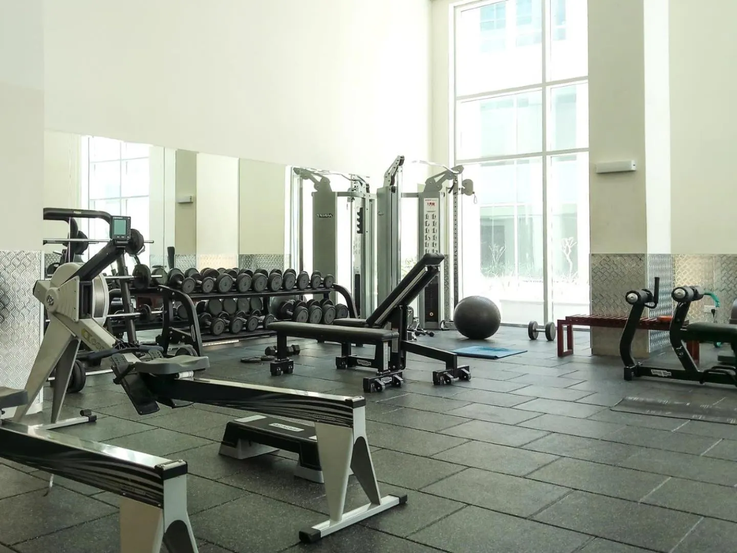 Frank Porter - Burj Views