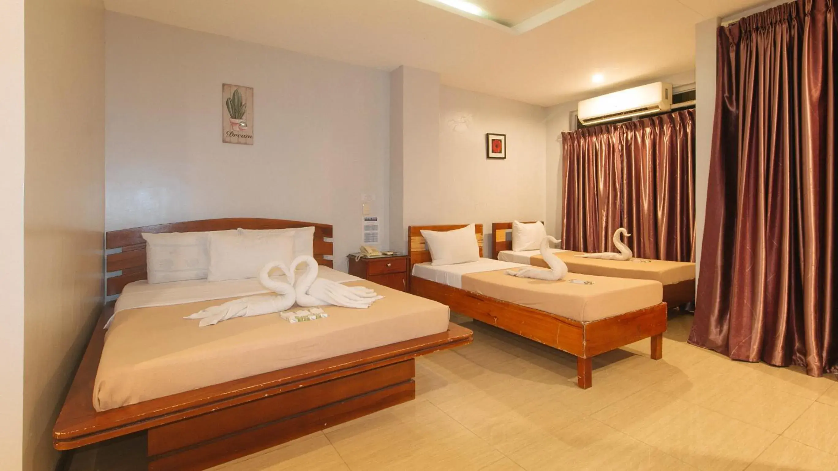 Family Room in Buenas J Hotel and Spa Family Room in Buenas J Hotel and Spa