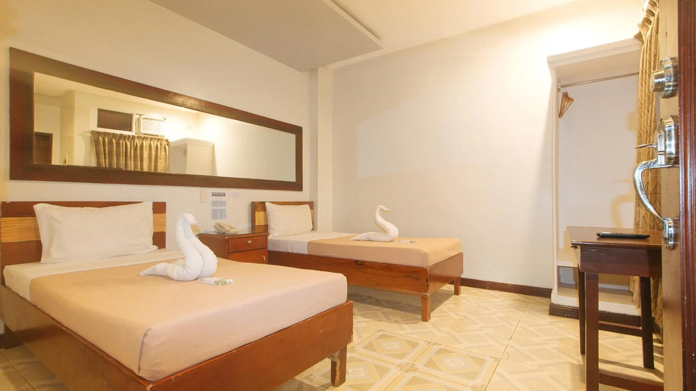 Bed in Buenas J Hotel and Spa