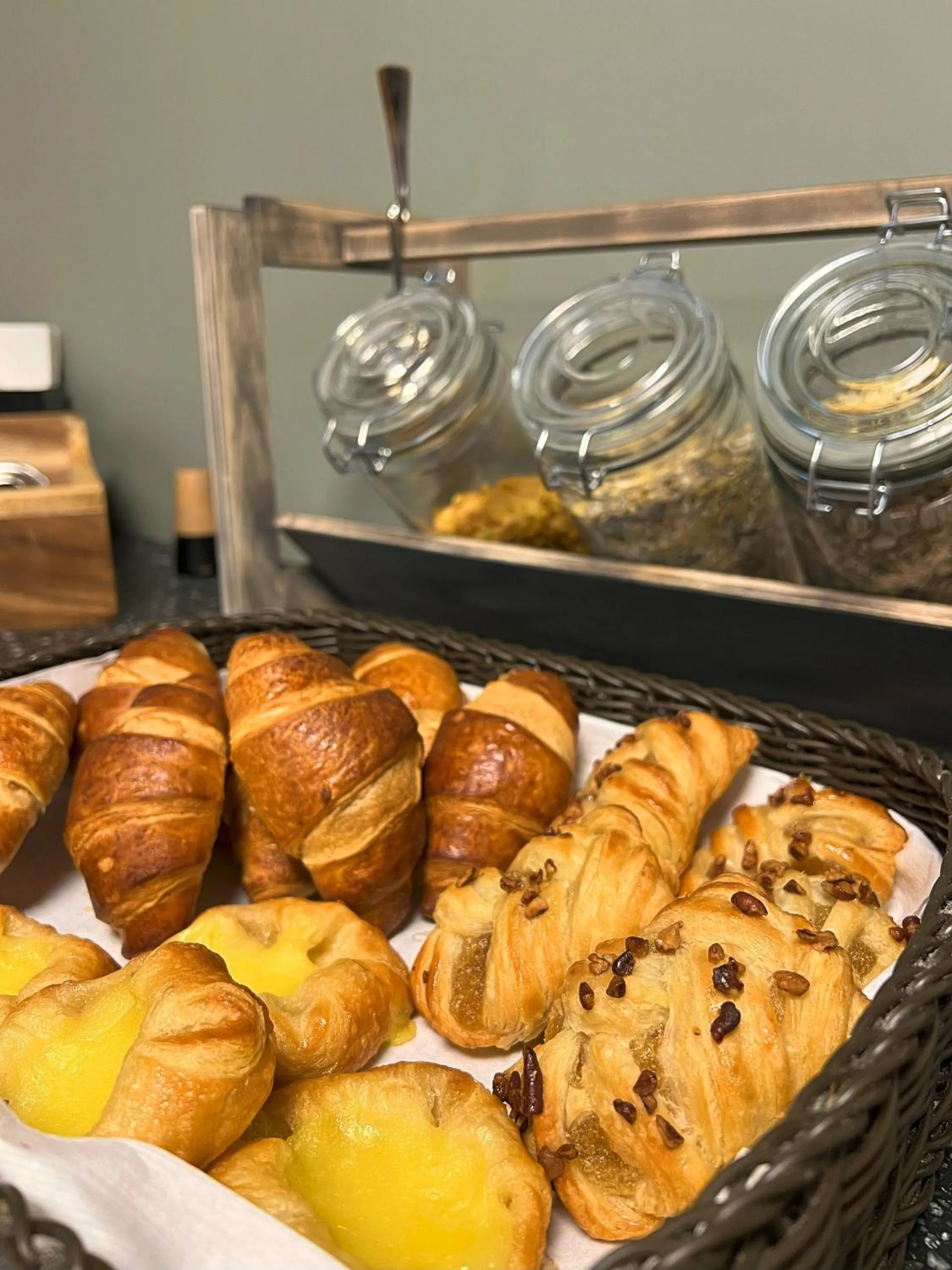 Breakfast in Andenes Suitehotel