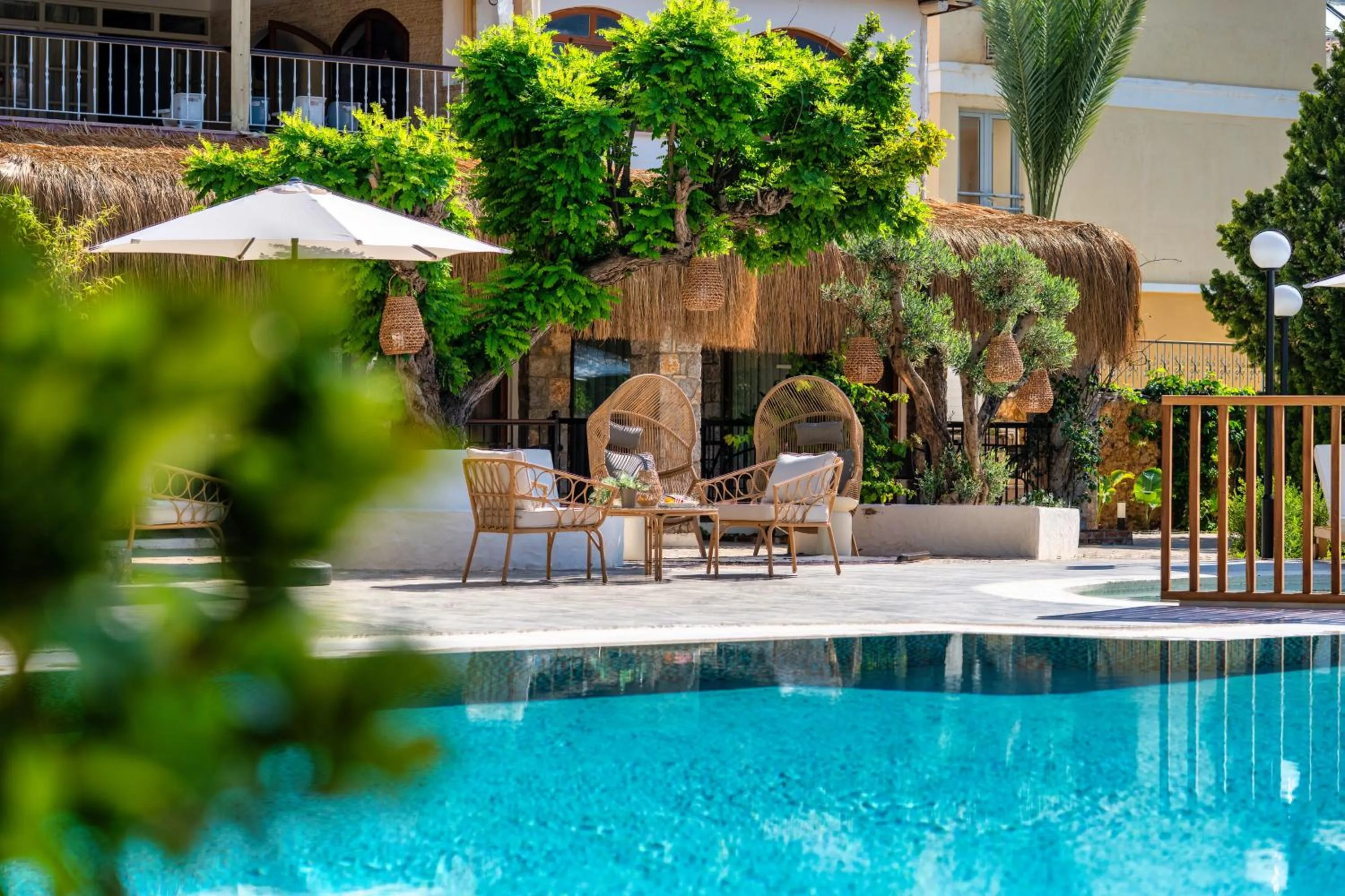 Swimming pool in Ata Lagoon Beach Hotel