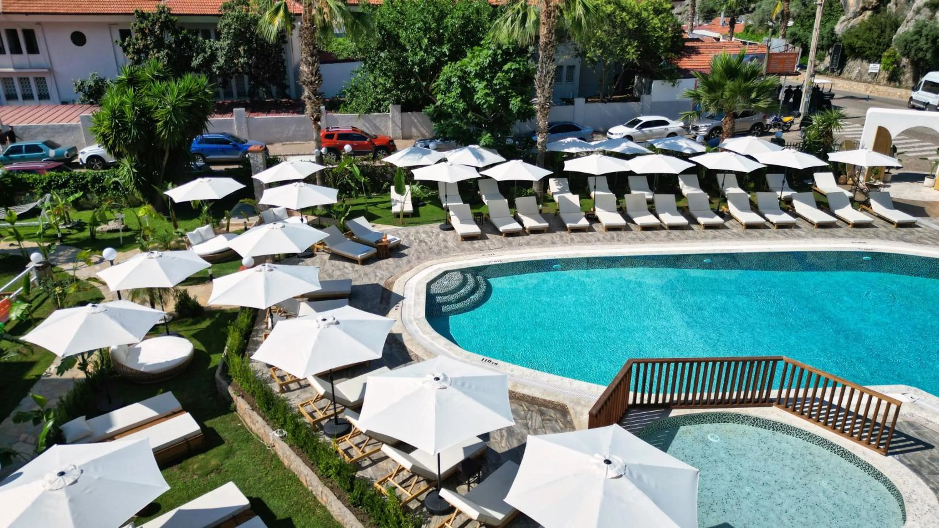 Ata Lagoon Beach Hotel