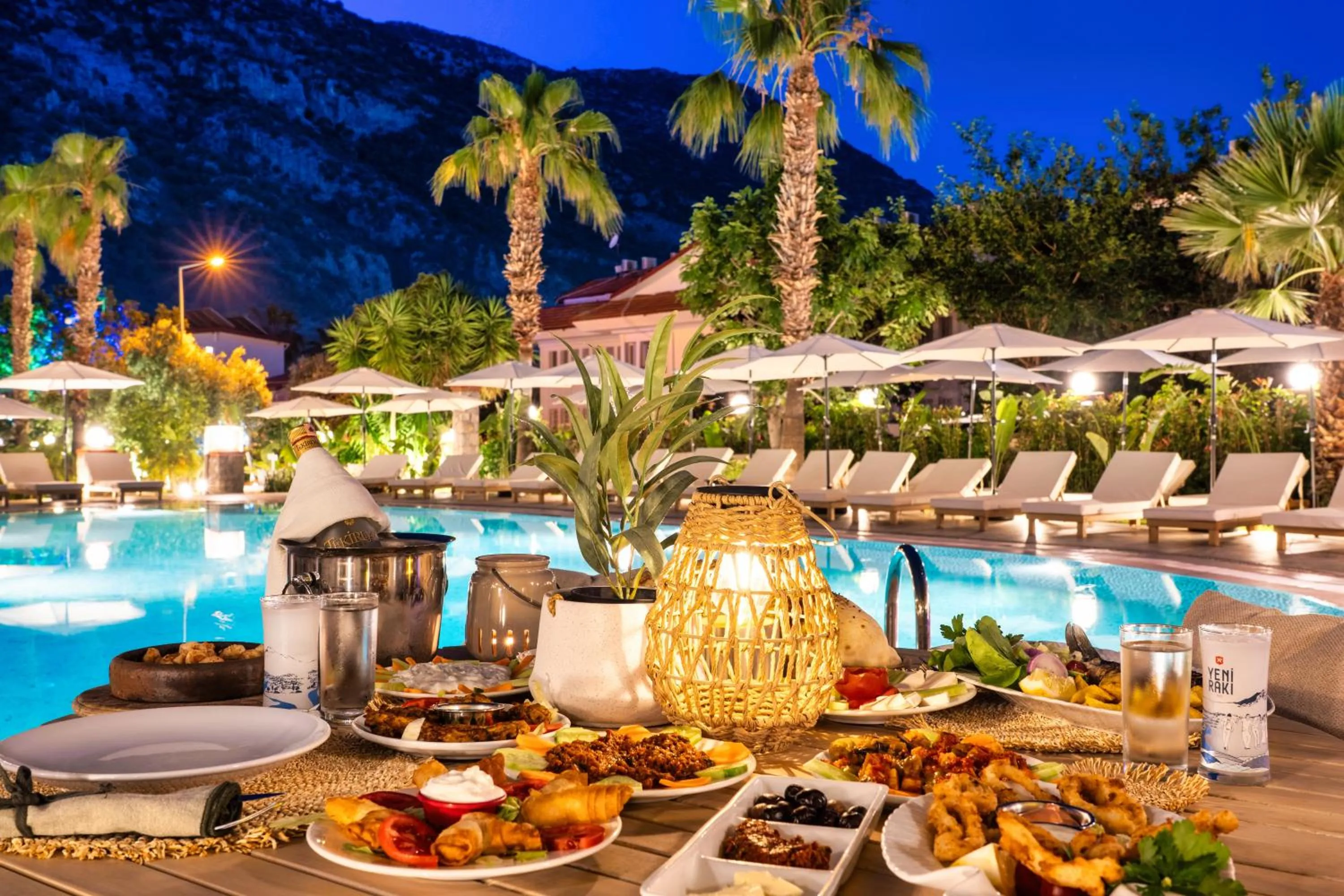 Ata Lagoon Beach Hotel