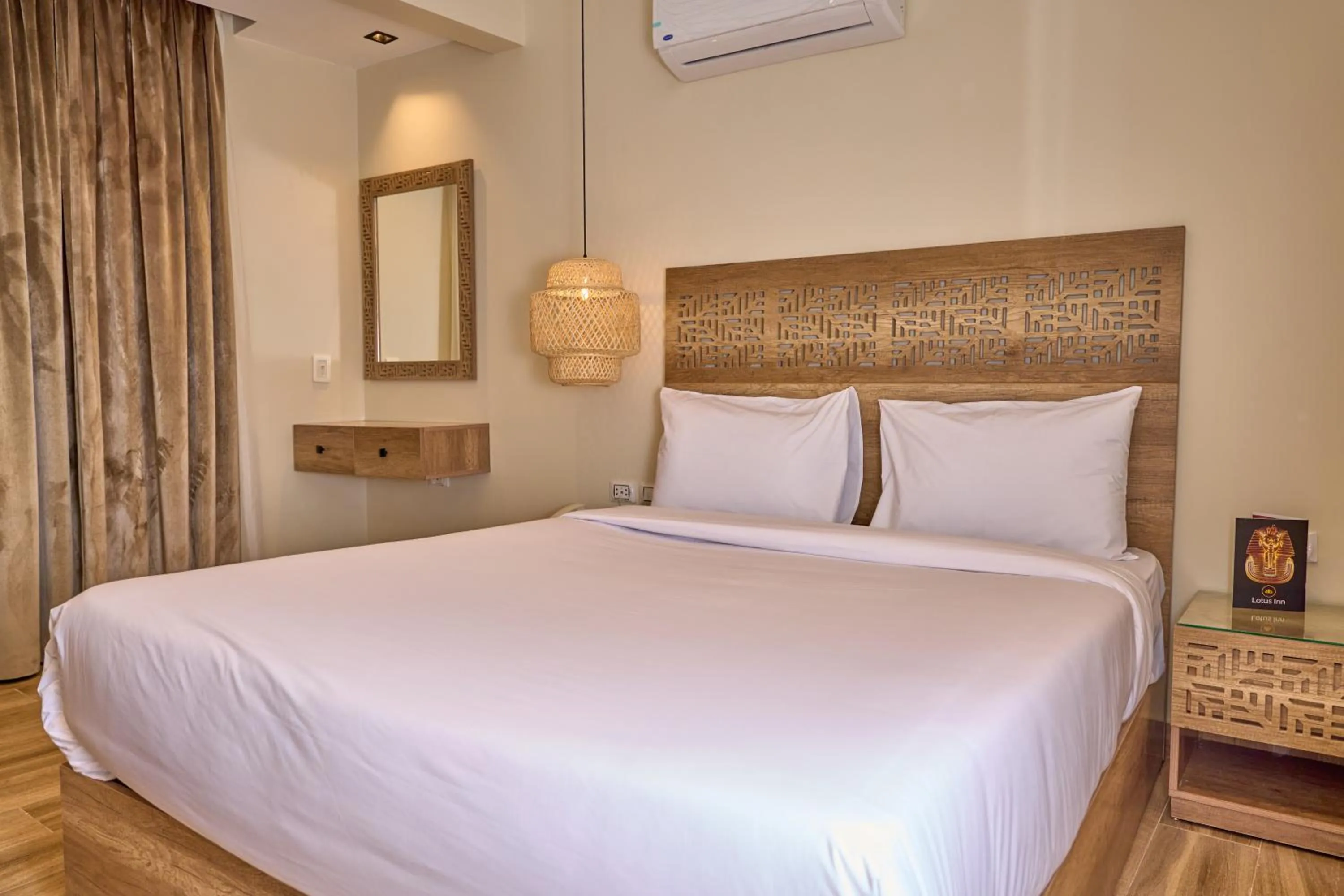 Bedroom, Bed in Lotus Inn