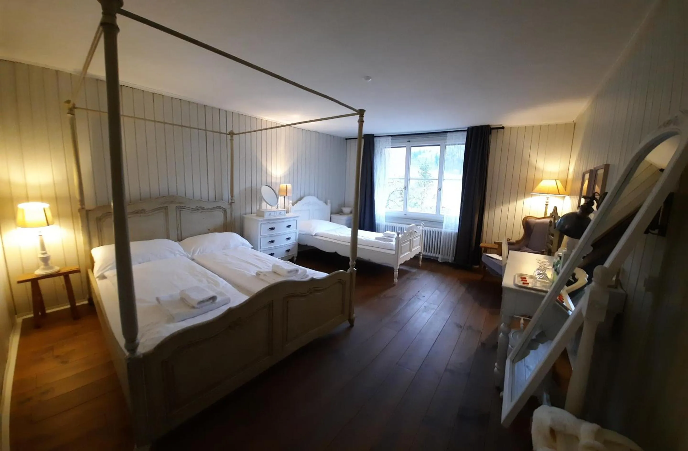 Photo of the whole room, Bed in B&B Langenberg