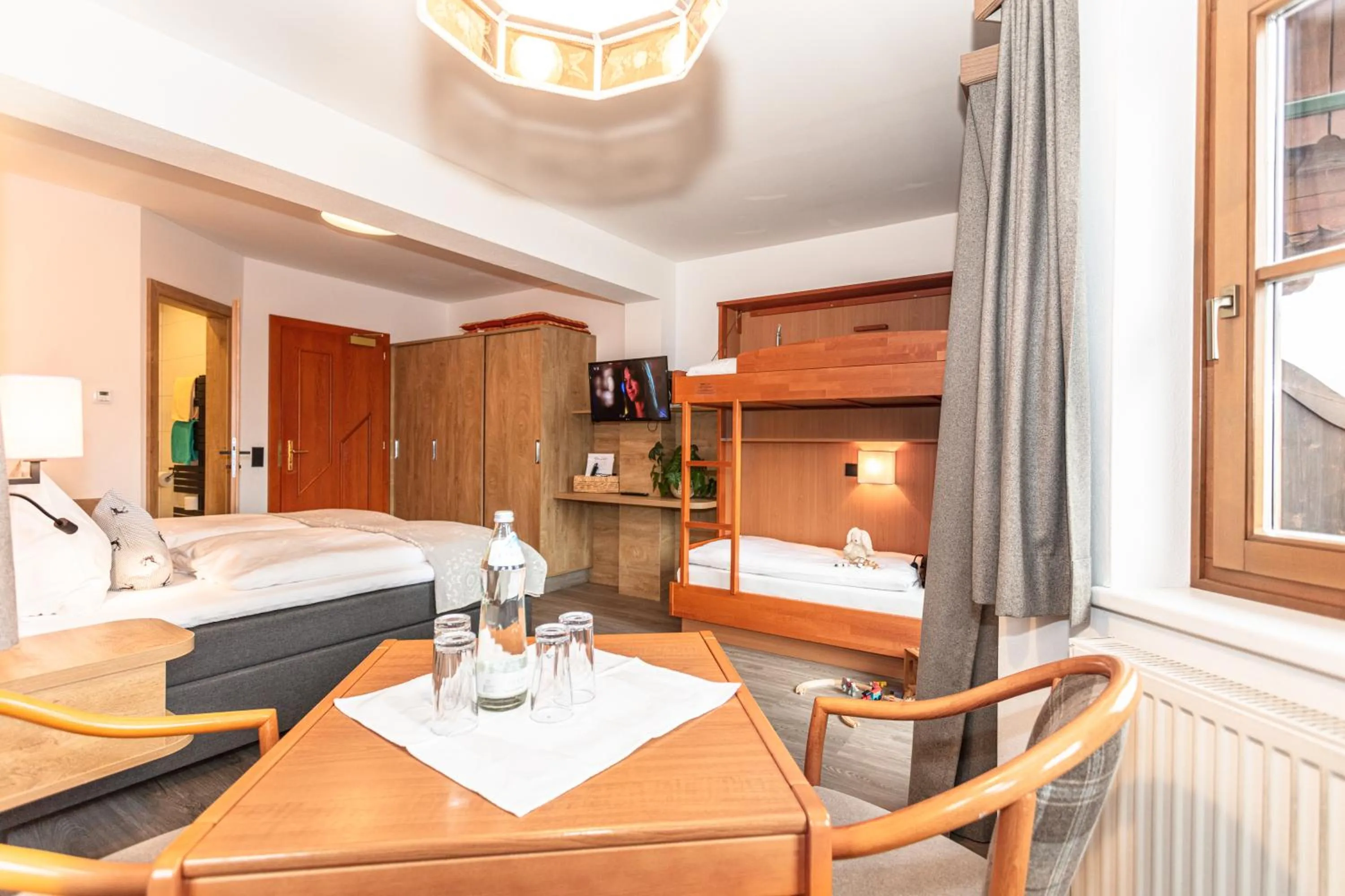 Bedroom, Bed in Landgasthof Neuwirt