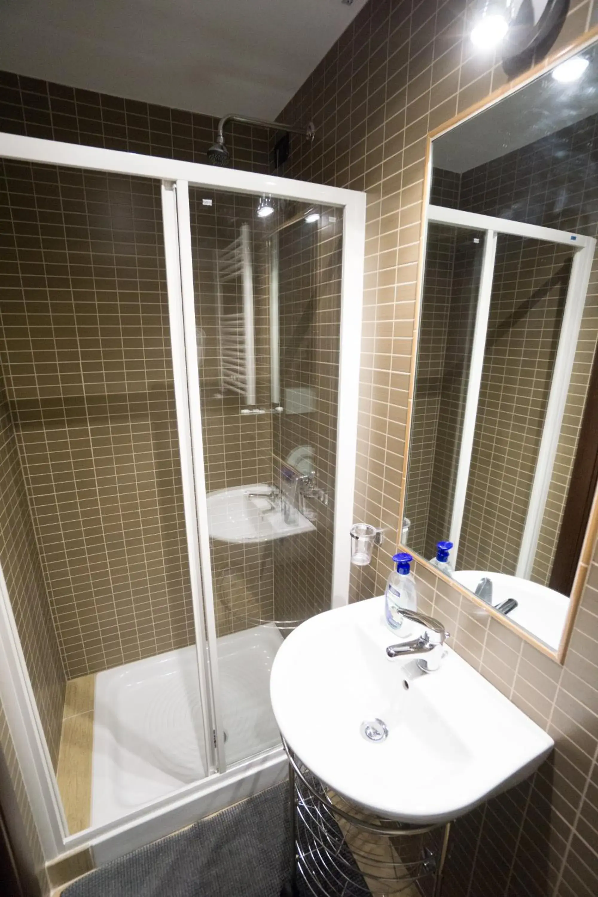 Quadruple Room with Shared Bathroom in Funny Palace Hostel Quadruple Room with Shared Bathroom in Funny Palace Hostel