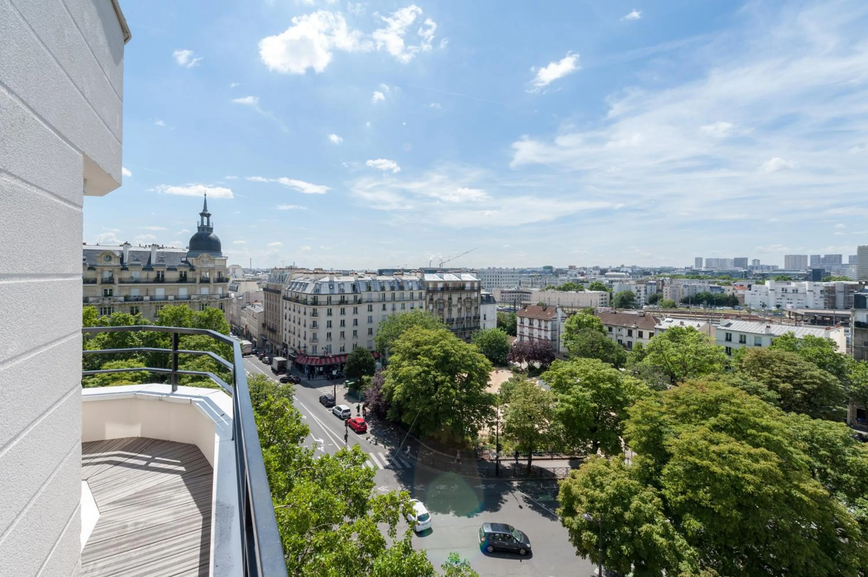 Balcony/Terrace in Hôtel le 209 Paris Bercy