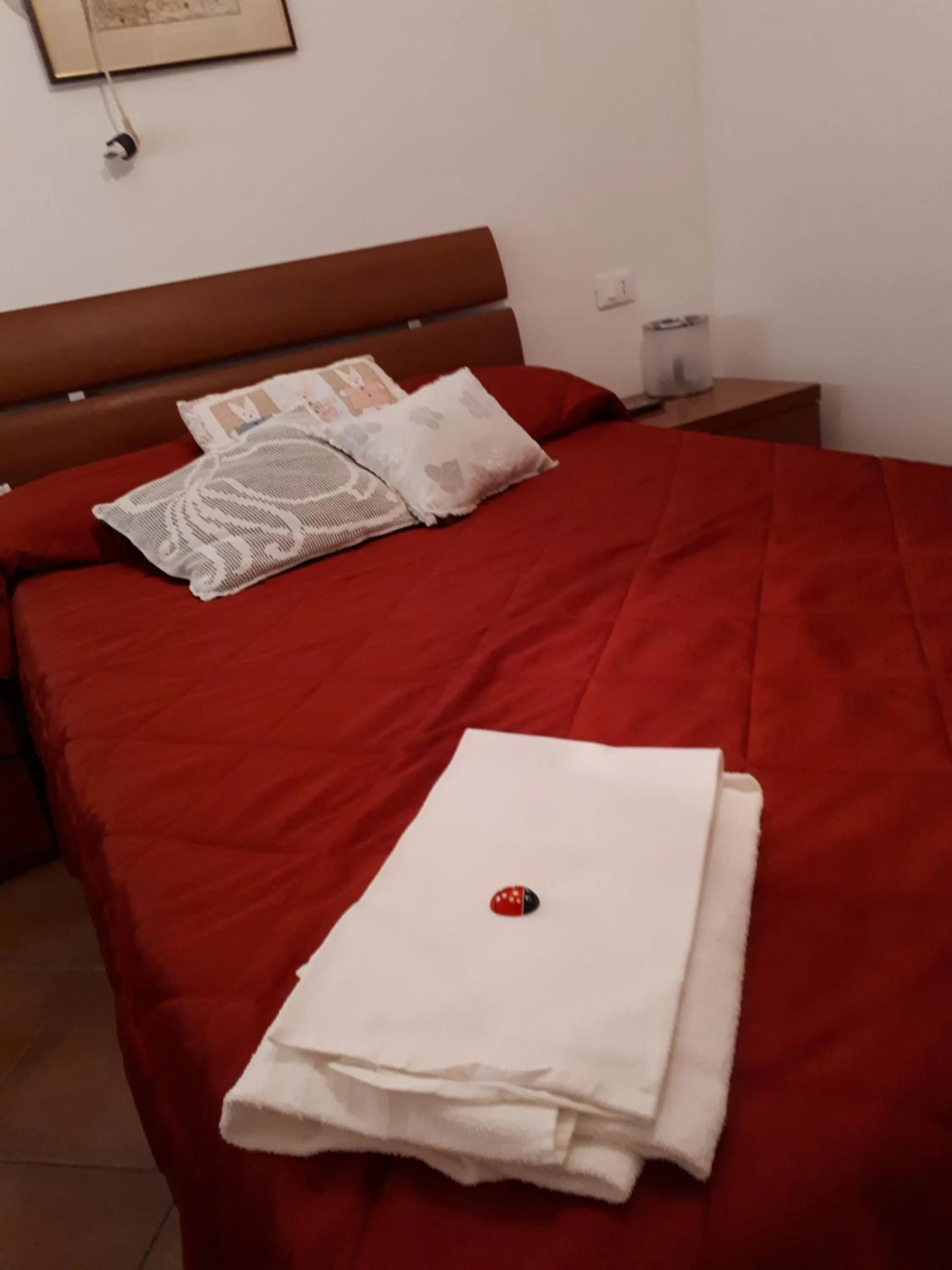 Bed in B&B "Za' Vittoria"#lagodibomba