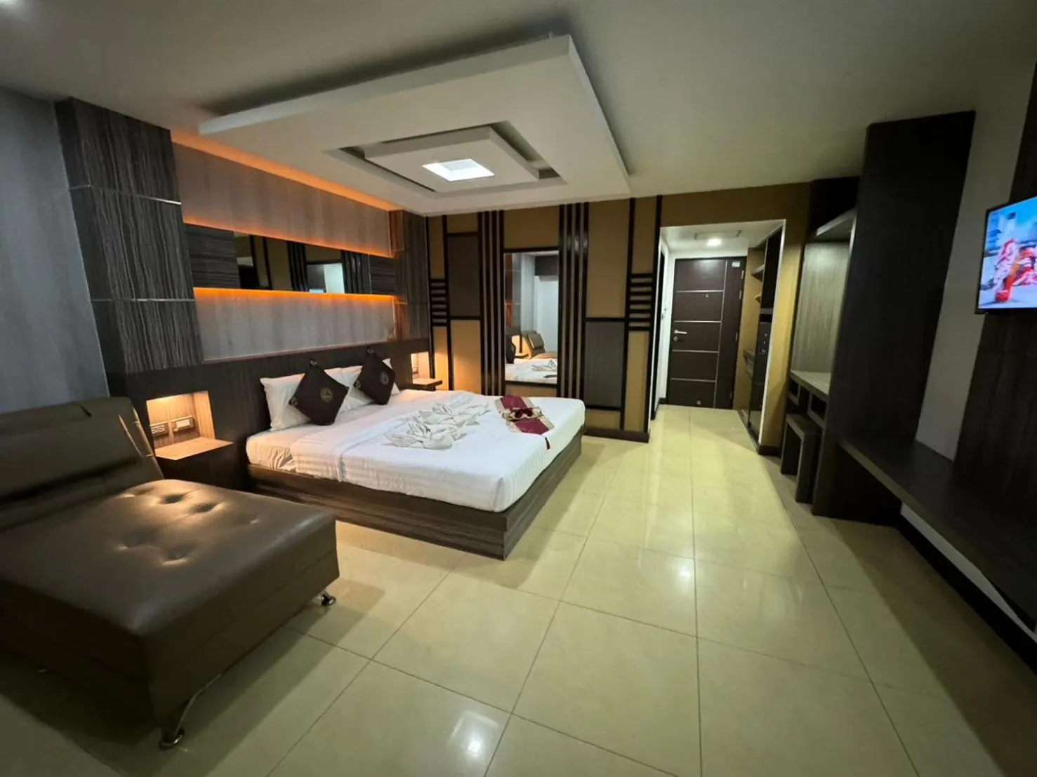 Bed in MrMac's Place