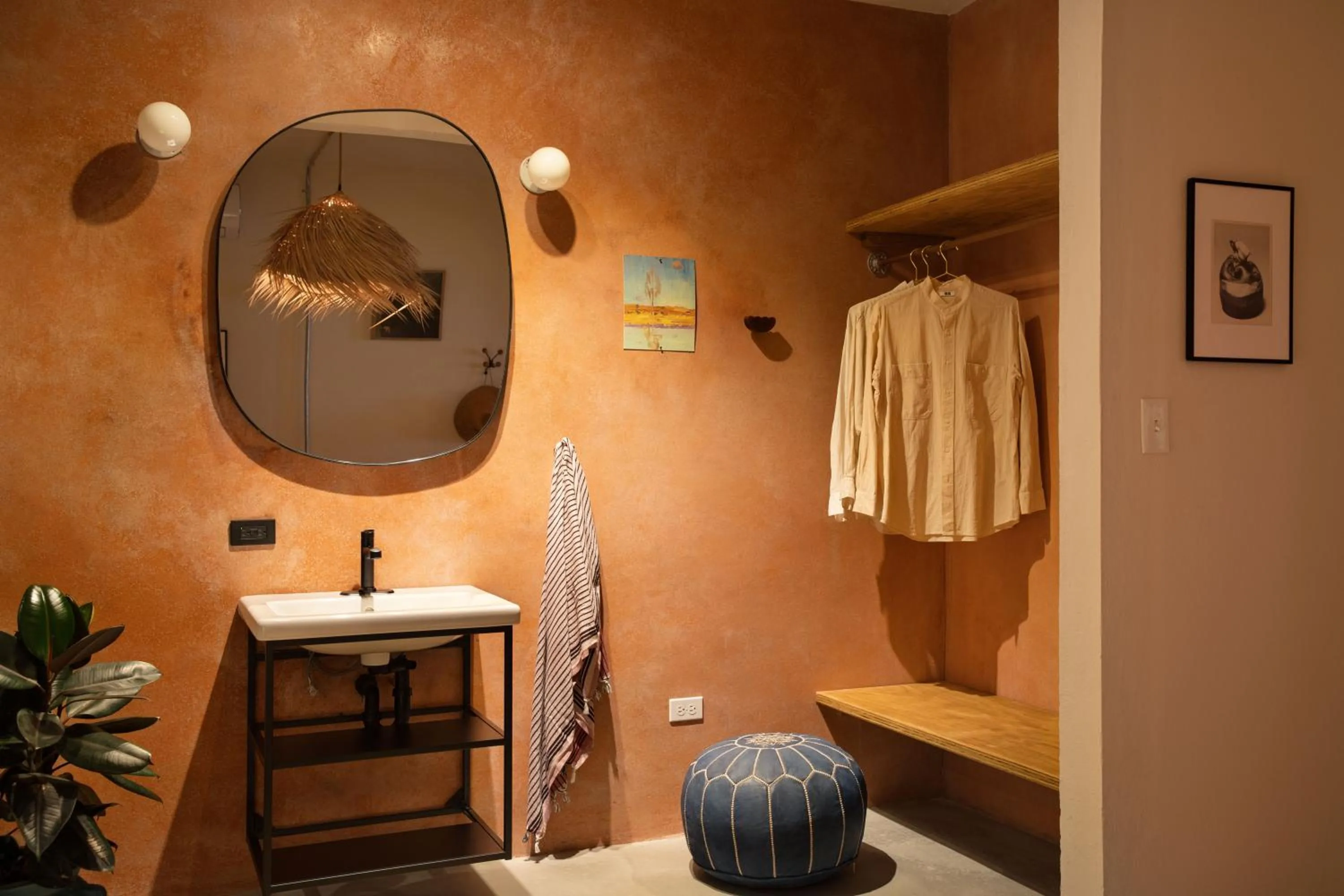 Bathroom in NOA by DW