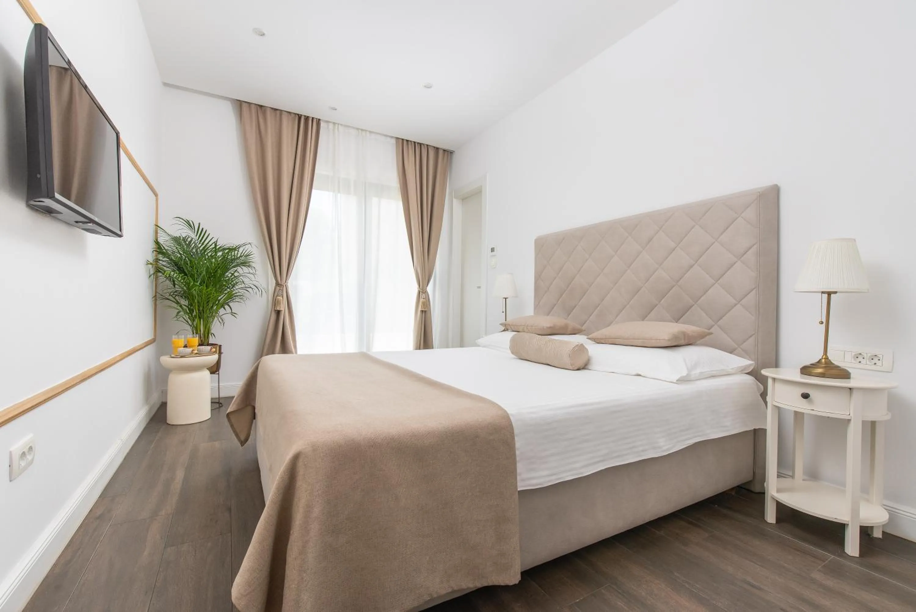 Bed in Samstag Split