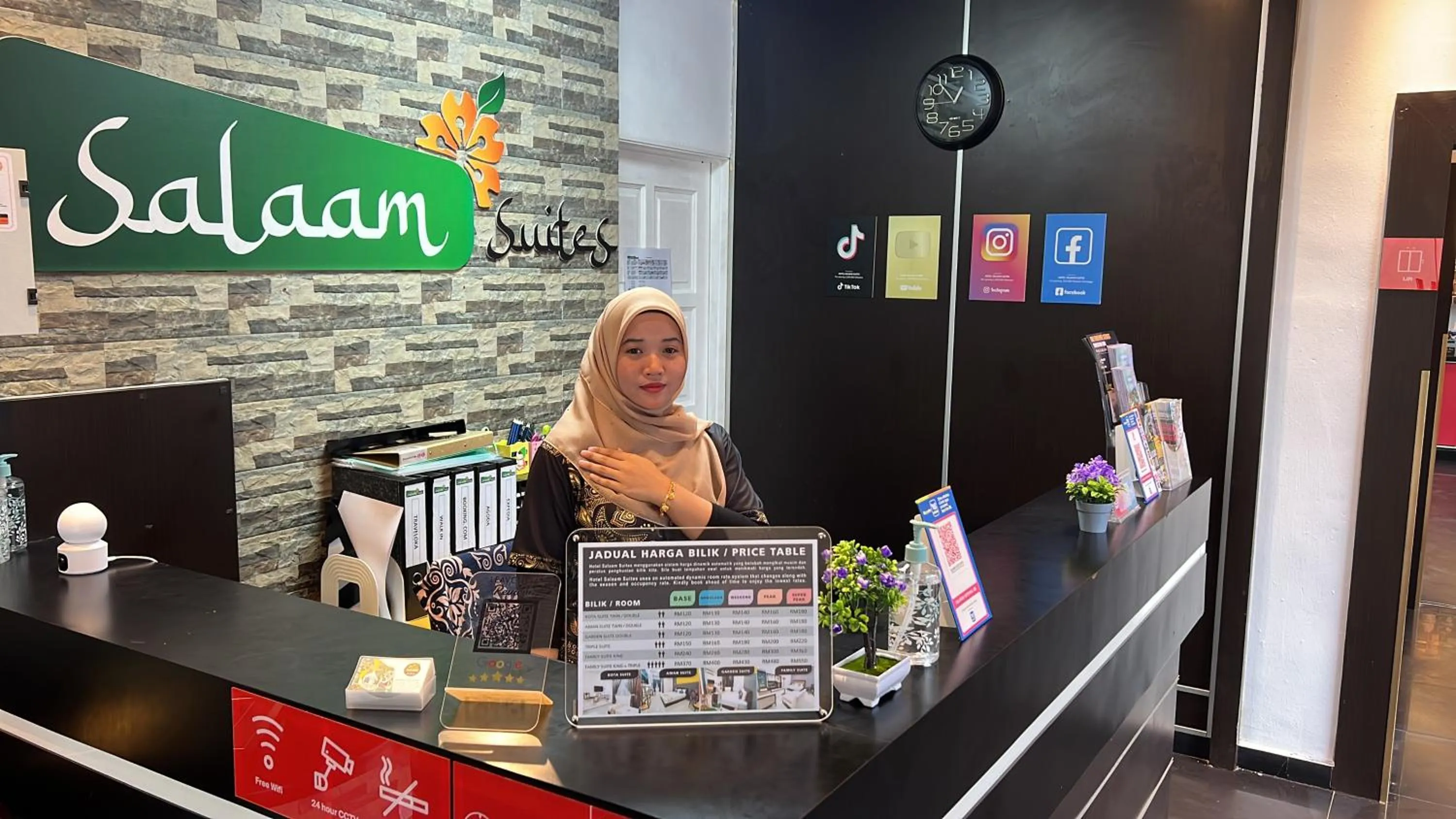 Lobby or reception in Salaam Suites Hotel