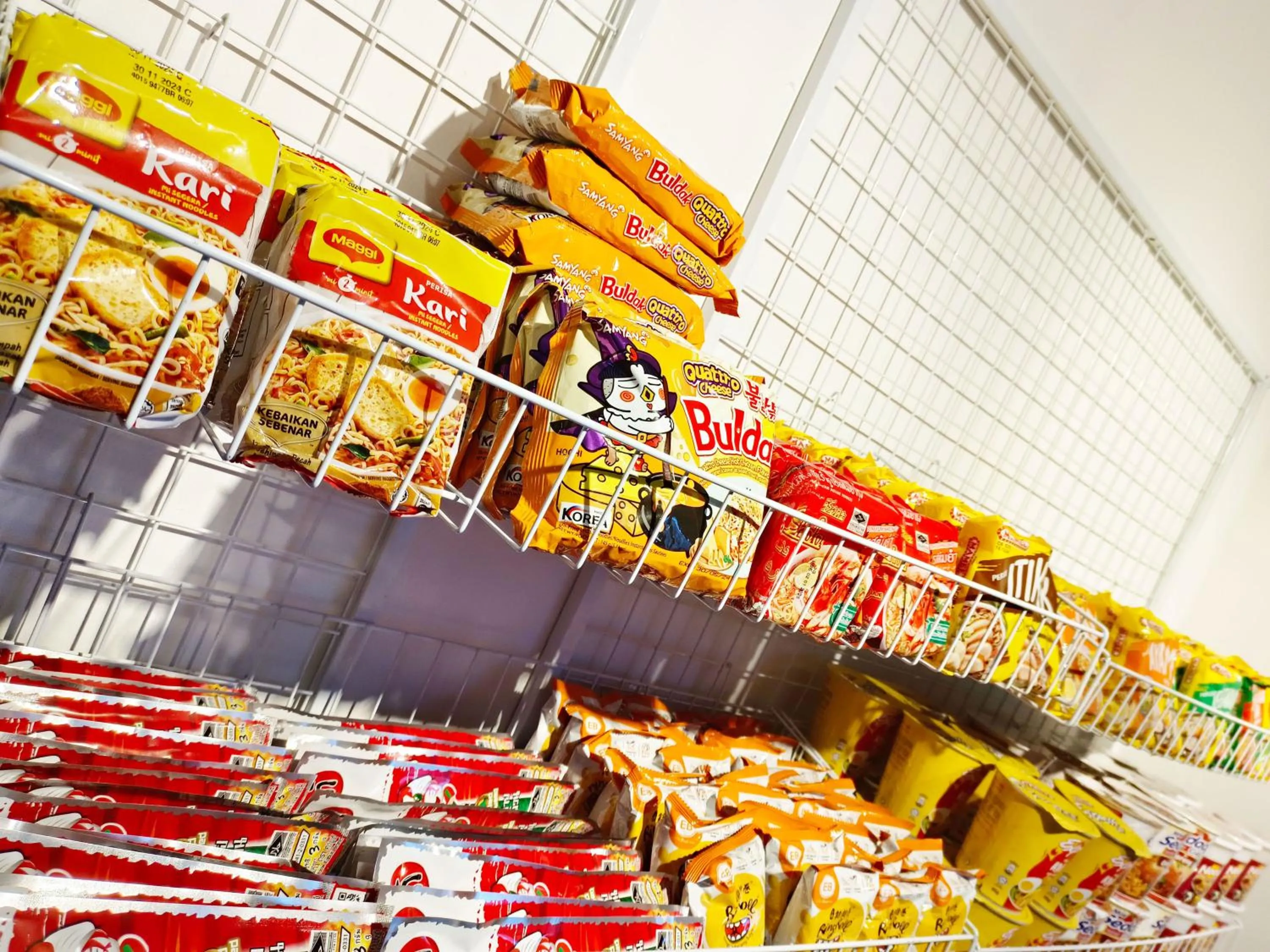 Food and drinks in Salaam Suites Hotel