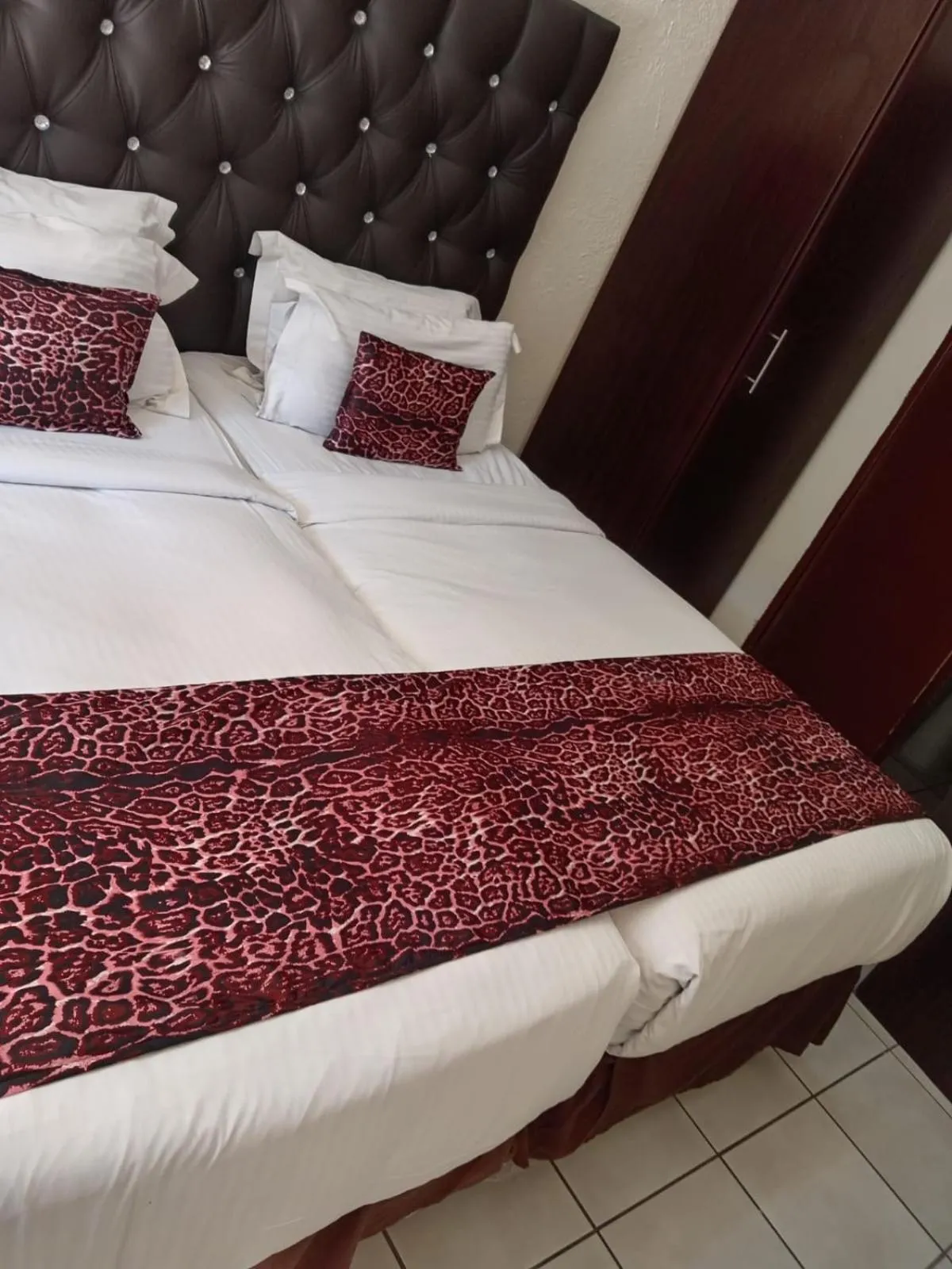 Bed in Ecotel Midrand