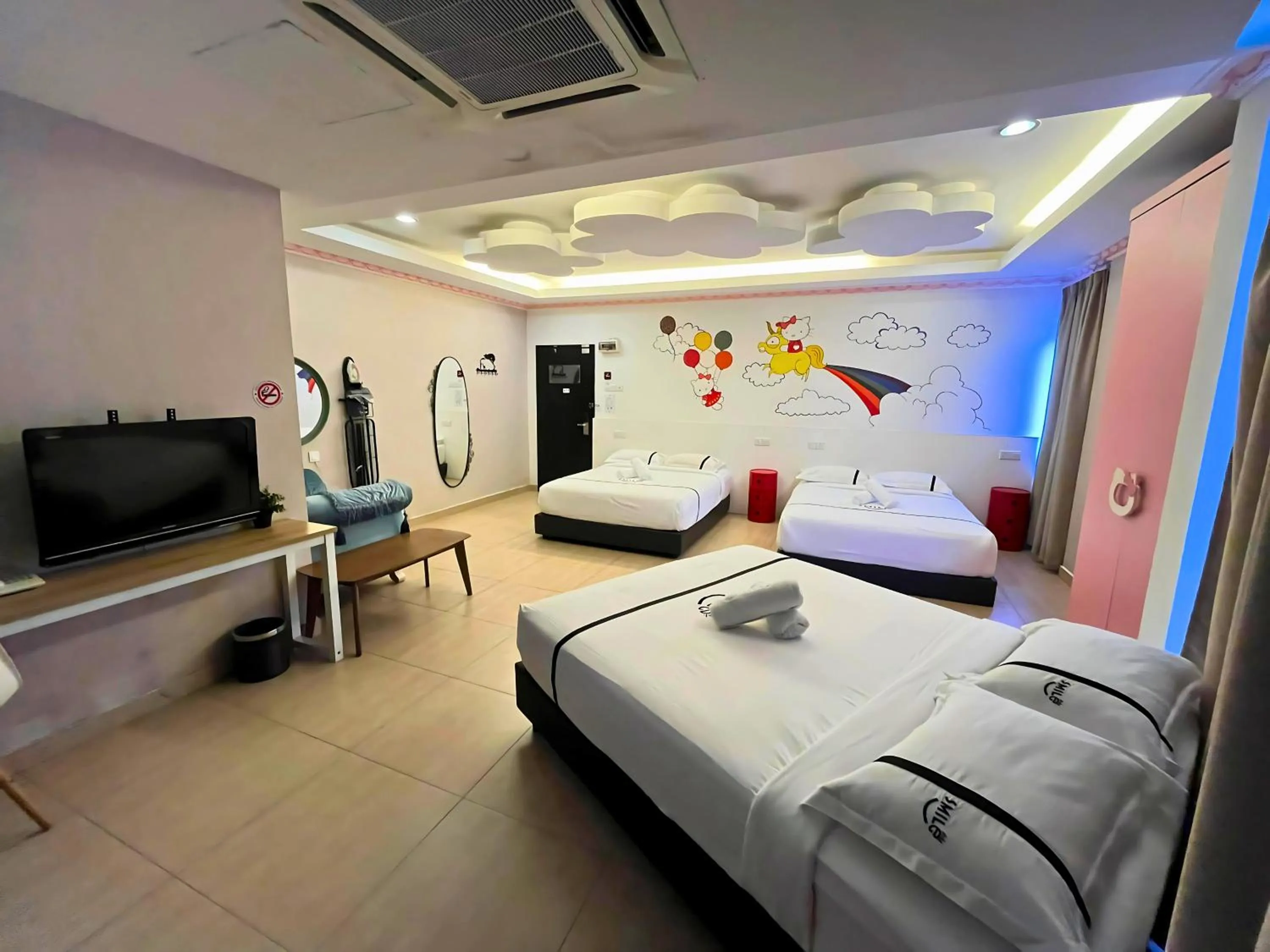 Bed in Smile Hotel Shah Alam ICity
