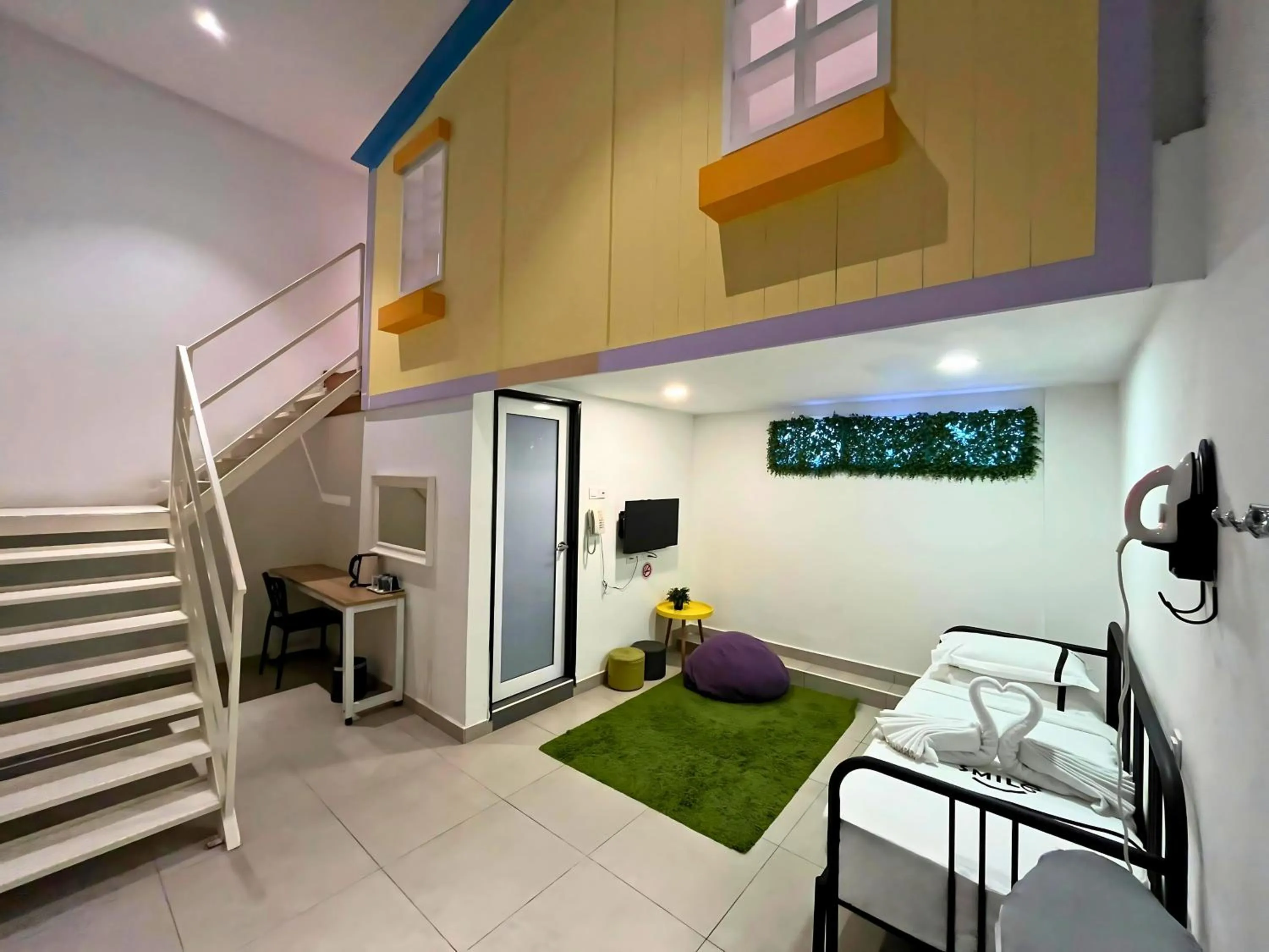 Bedroom in Smile Hotel Shah Alam ICity