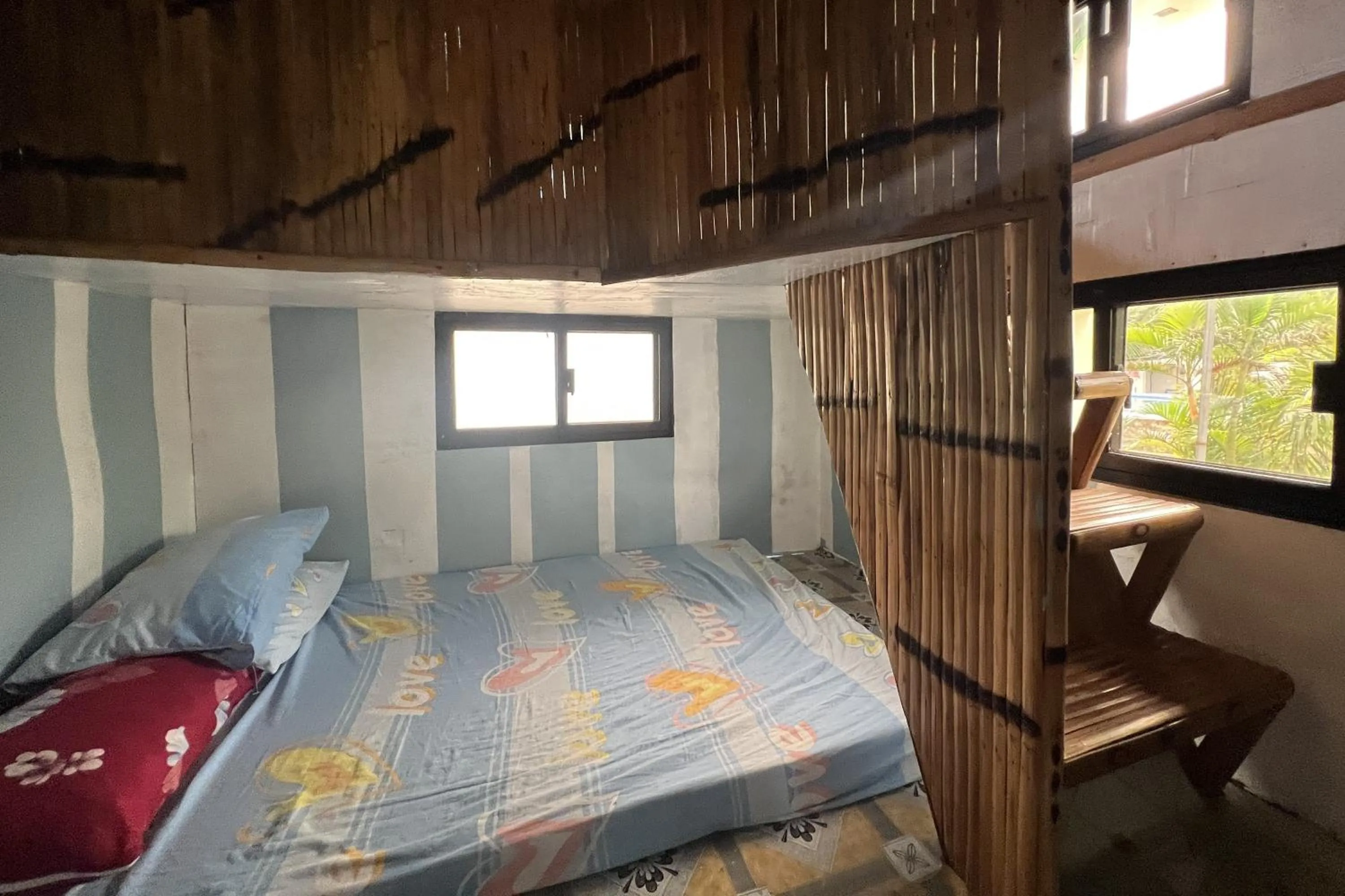 Bedroom, Bed in Lover's Point Beach Front Resort