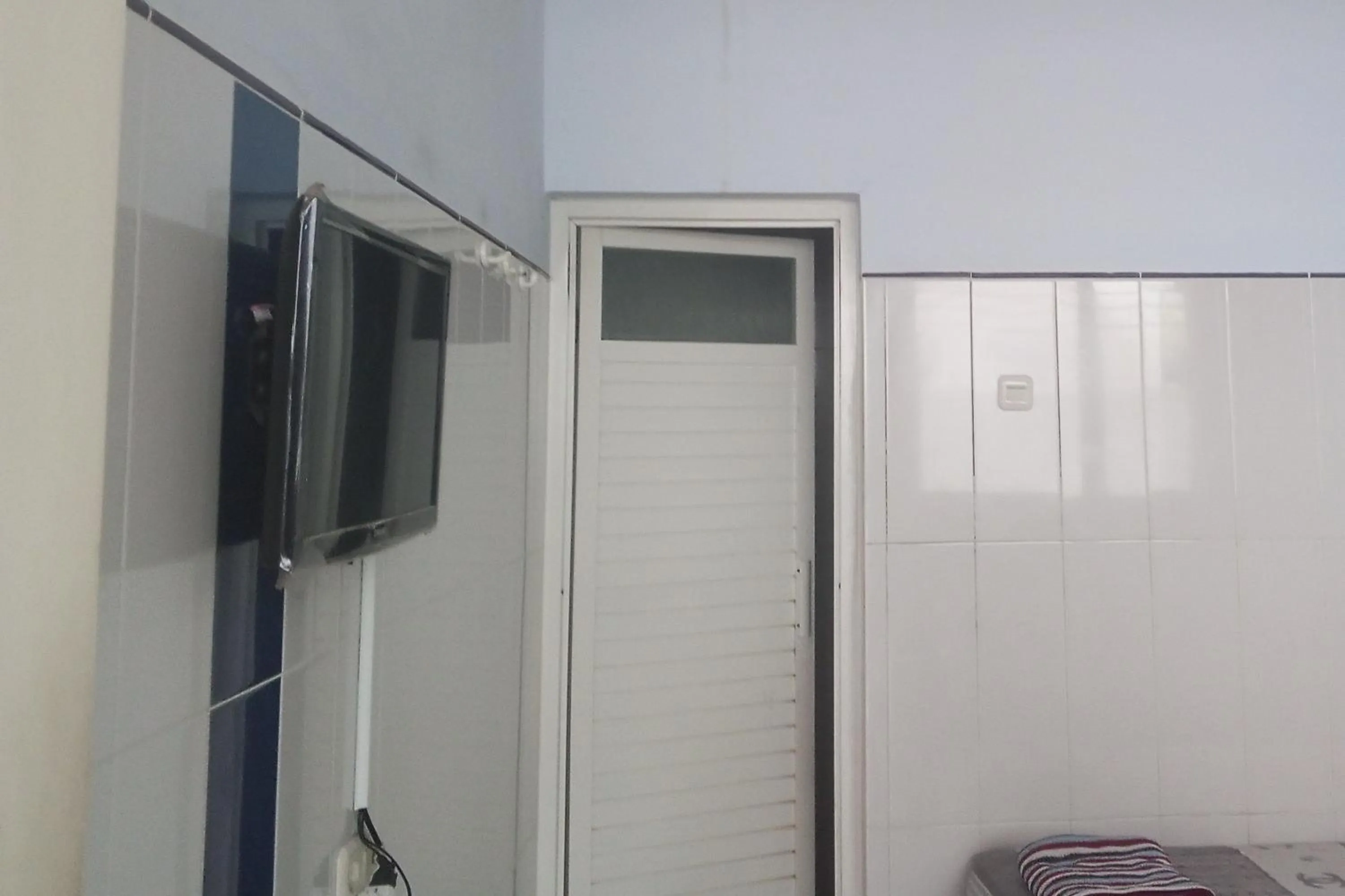 TV and multimedia in Hotel Orchid Syariah