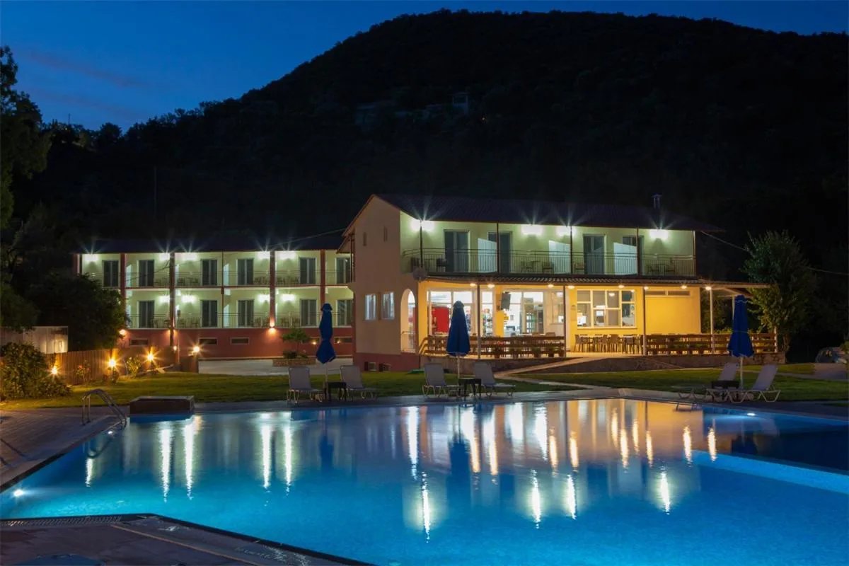 Property building in Menes Hotel