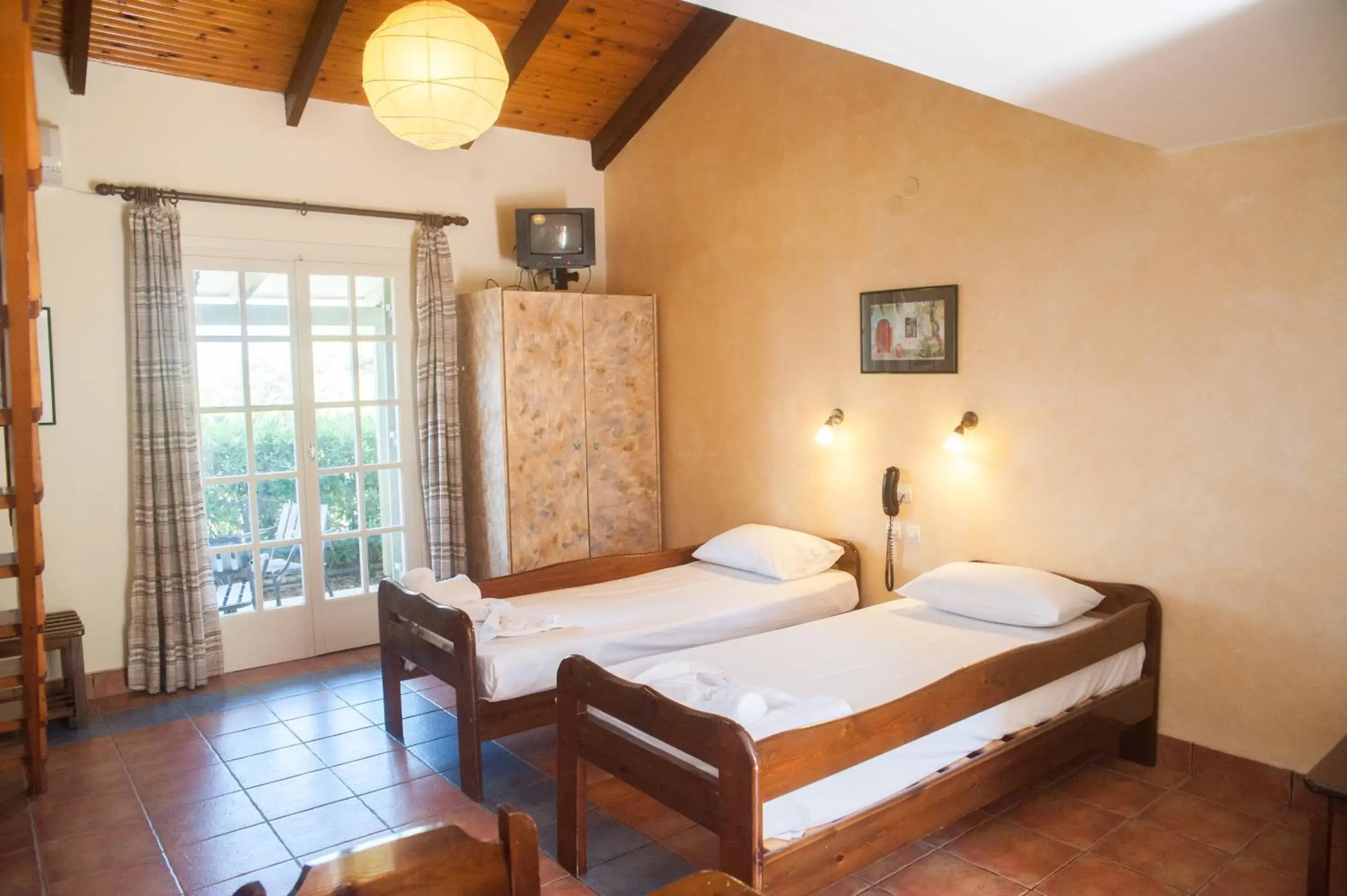 One-Bedroom Apartment - Split Level with Mountain View in Mouikis Sun Village One-Bedroom Apartment - Split Level with Mountain View in Mouikis Sun Village