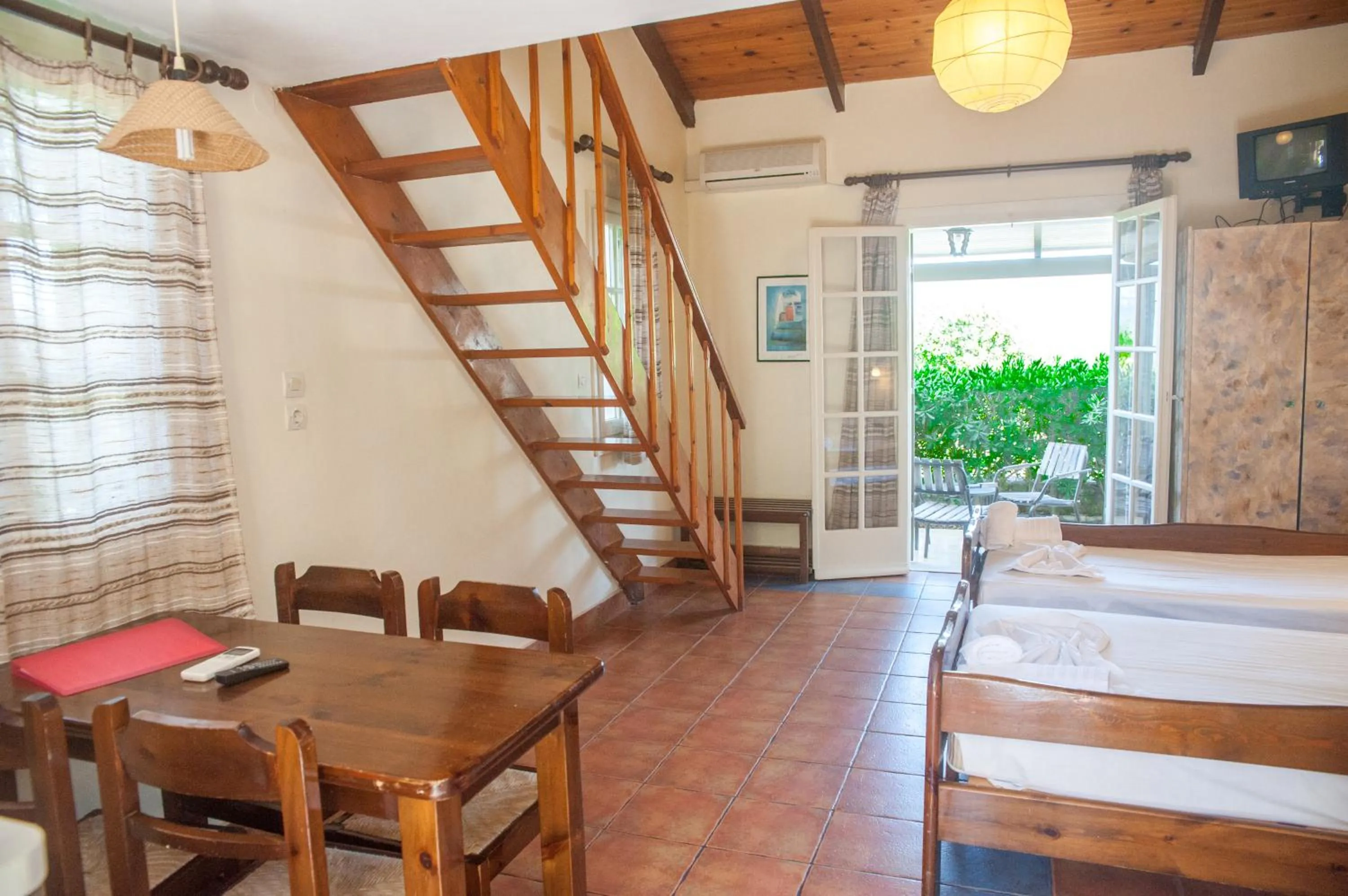 Patio in Mouikis Sun Village