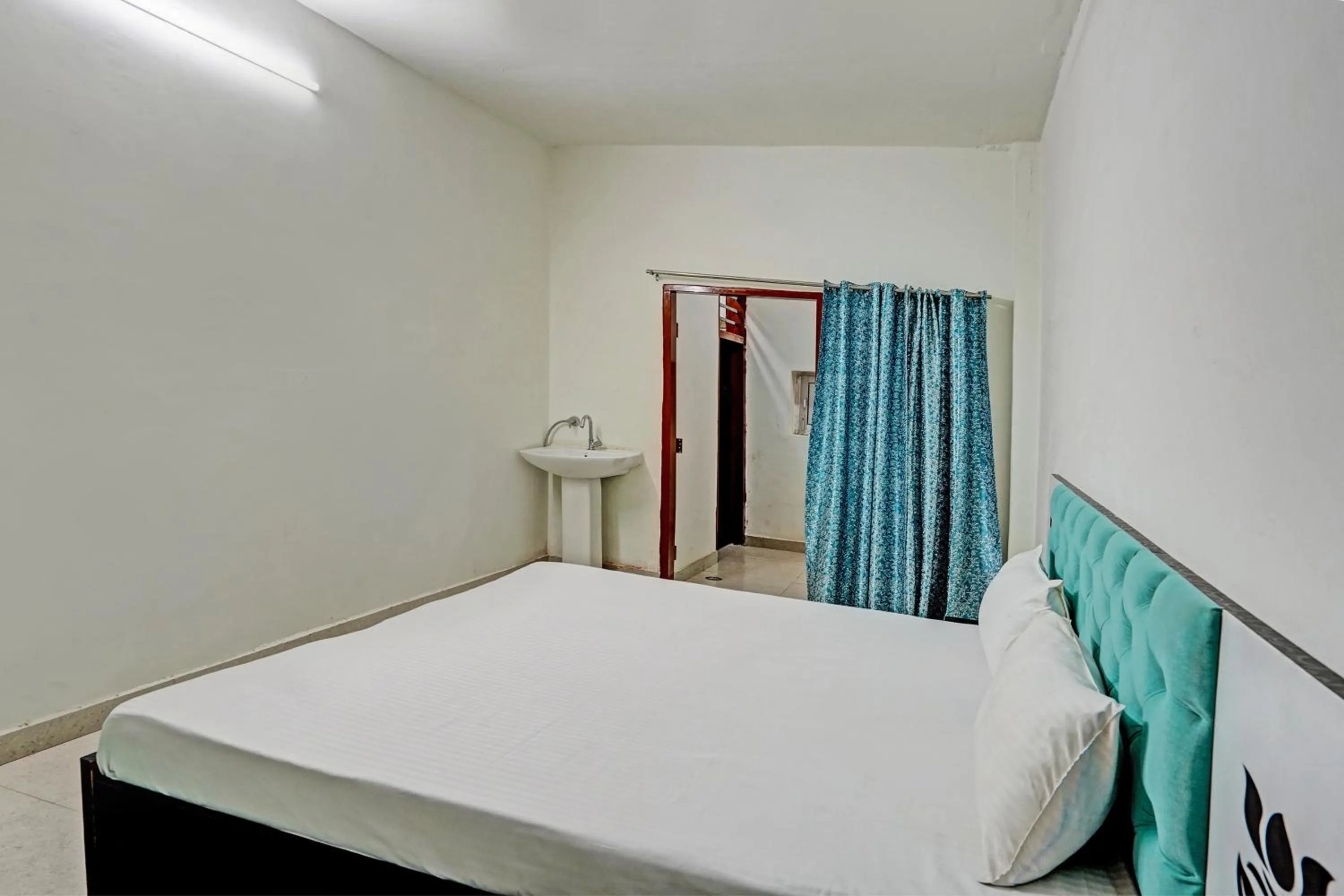 Bedroom, Bed in Hotel O Chawla's Hotel & Restaurant