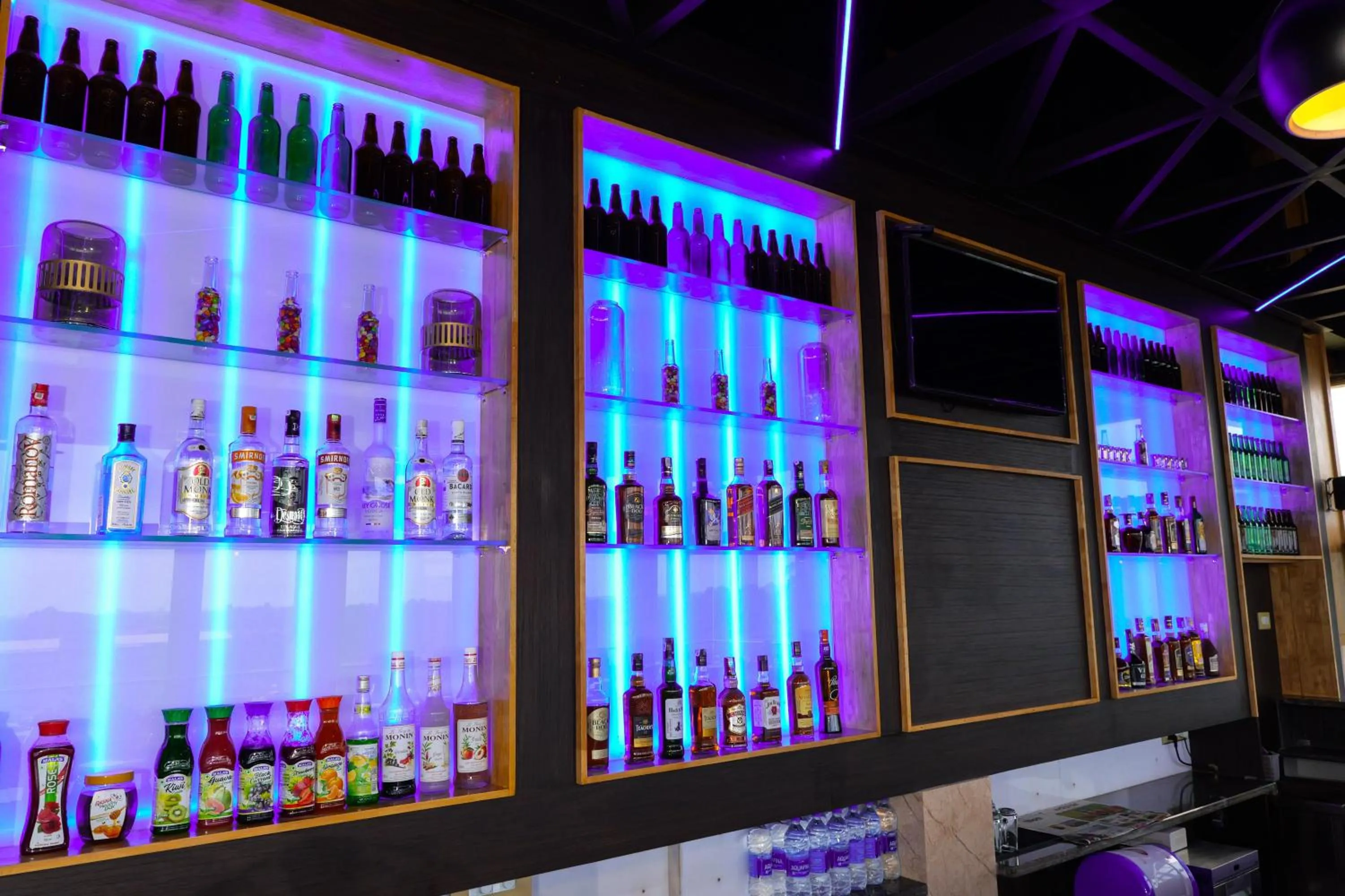 Restaurant/places to eat in UVA MANISH