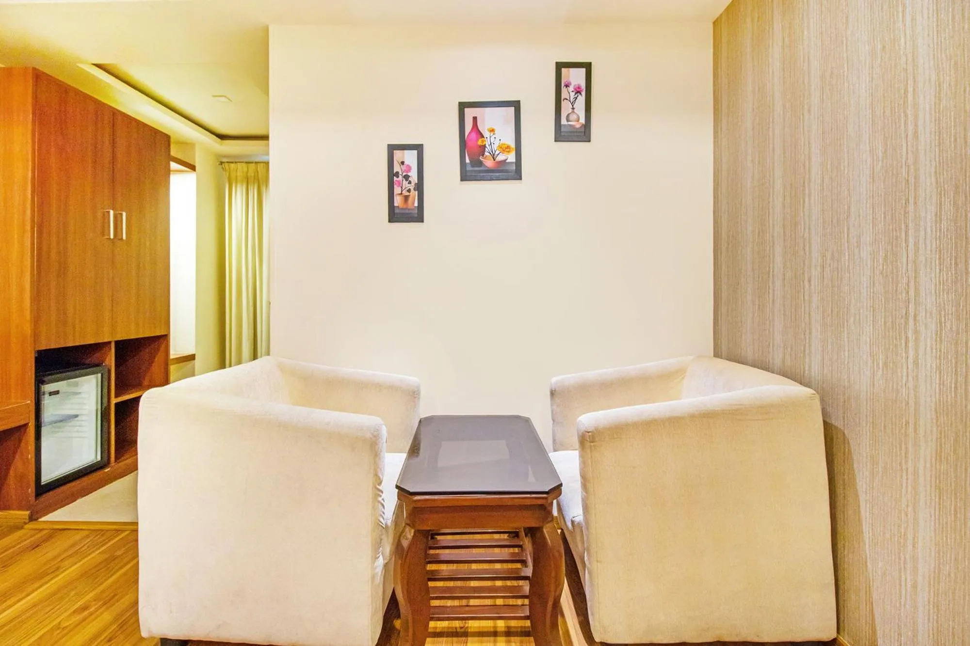 Seating area in FabHotel Royal Stay I - Nr Mahadevpura