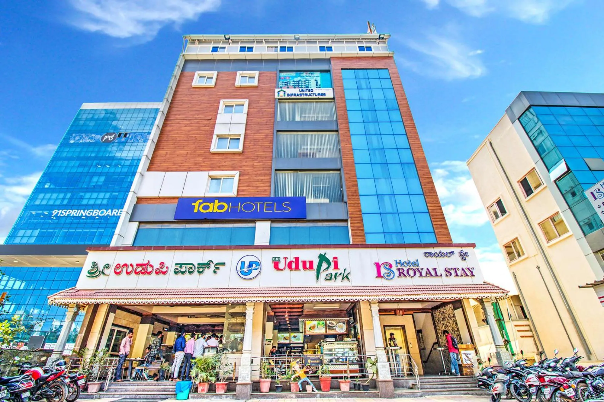 Property building in FabHotel Royal Stay I - Nr Mahadevpura