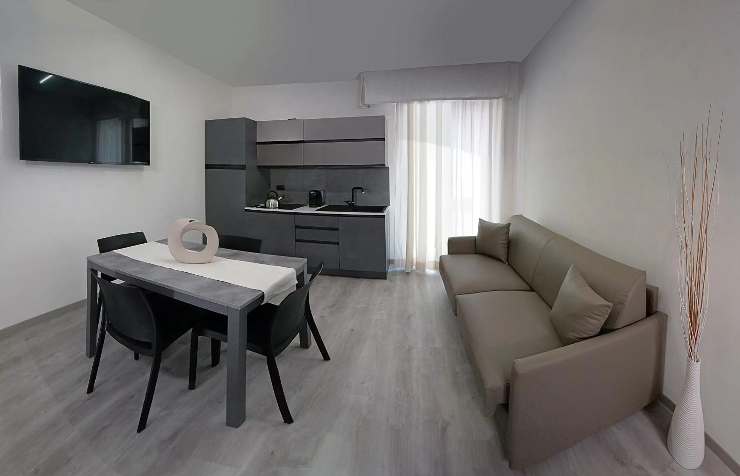 Kitchen or kitchenette in Residence Eden & Spa