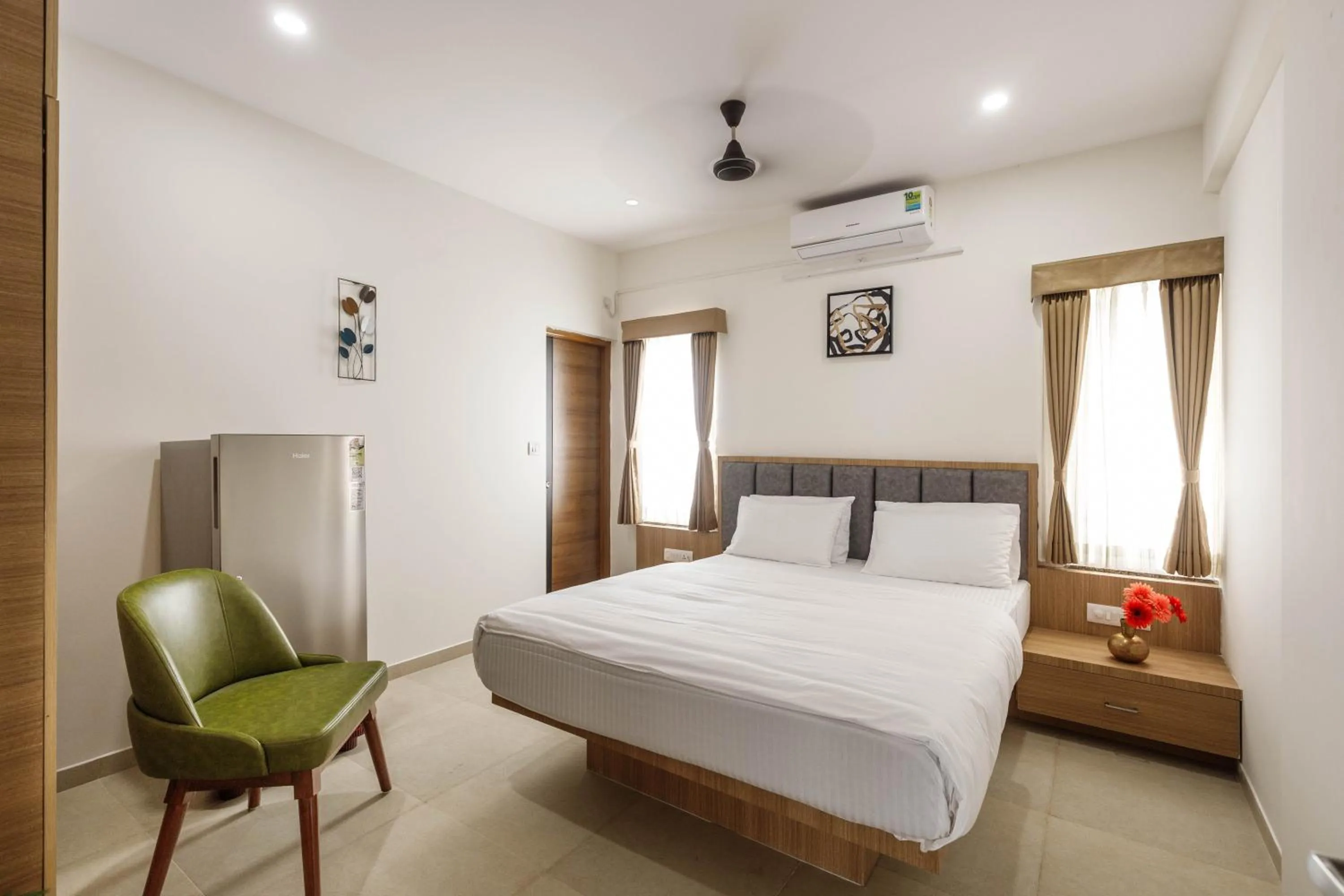 Bedroom, Bed in Sunlight Serviced Apartments