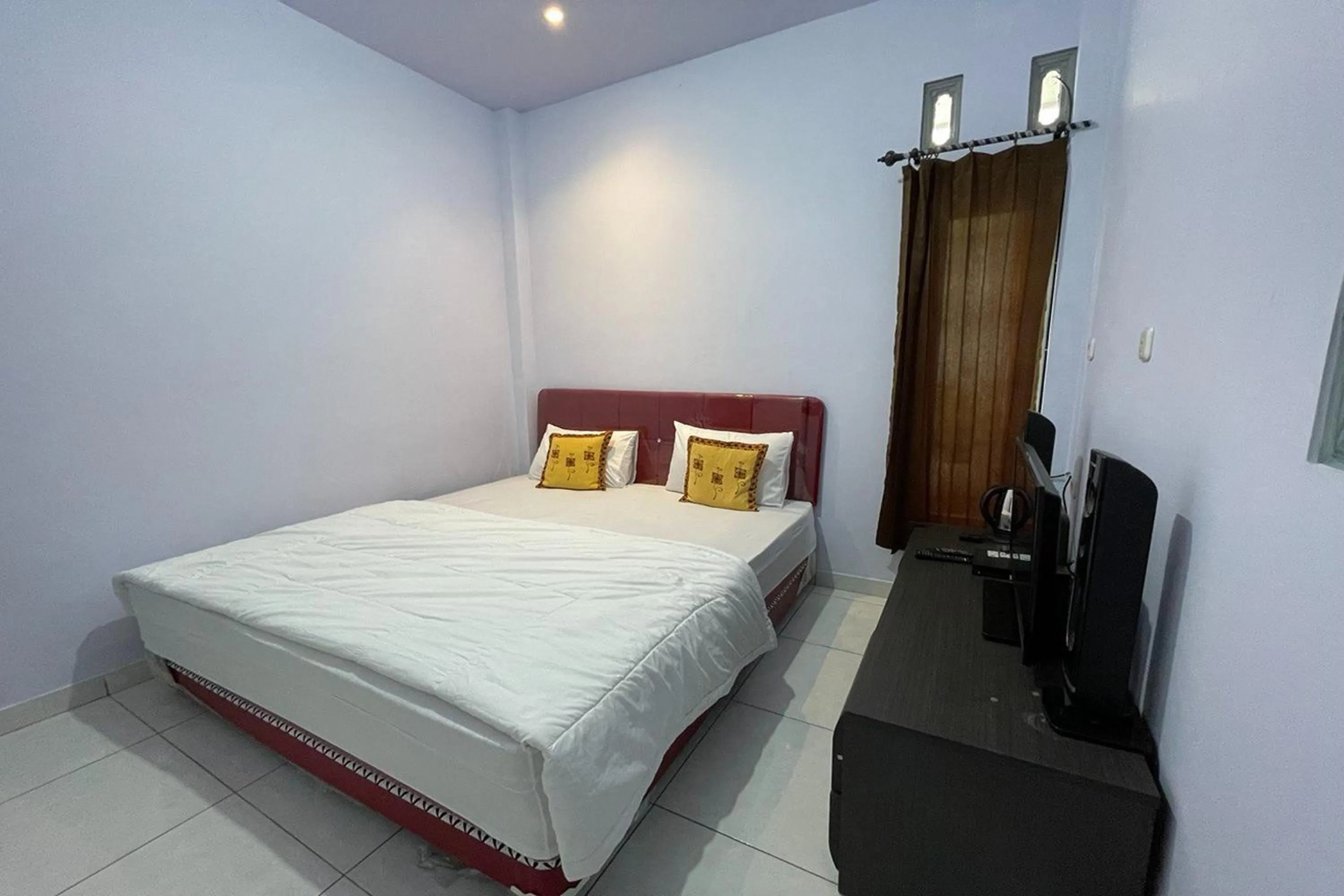 Bedroom, Bed in Rizky Bromo Homestay