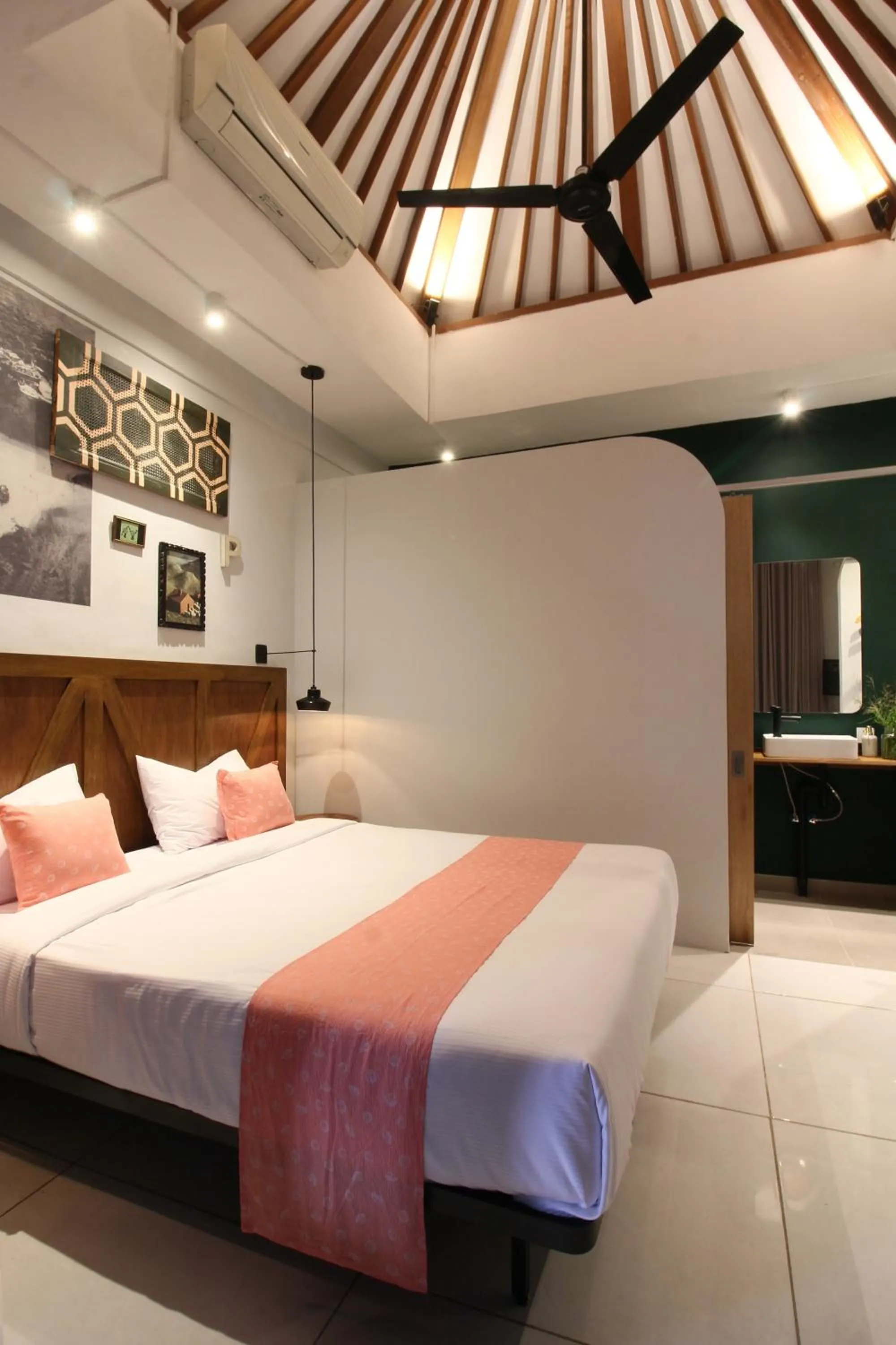 Bed in Seven Boards Canggu