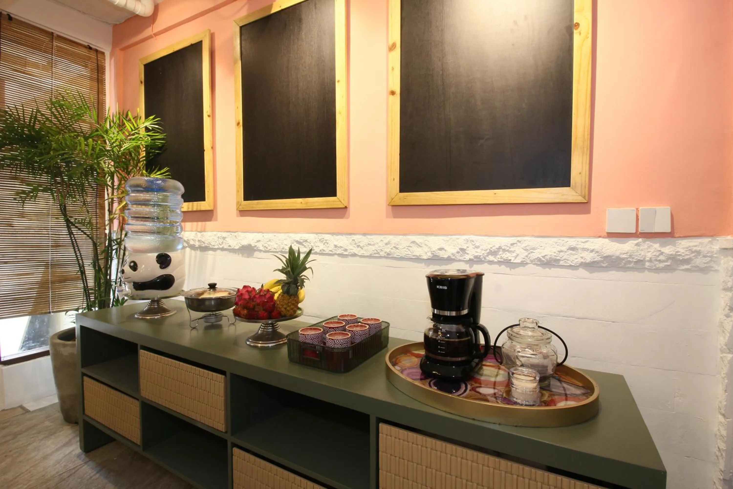 Coffee/tea facilities in Seven Boards Canggu