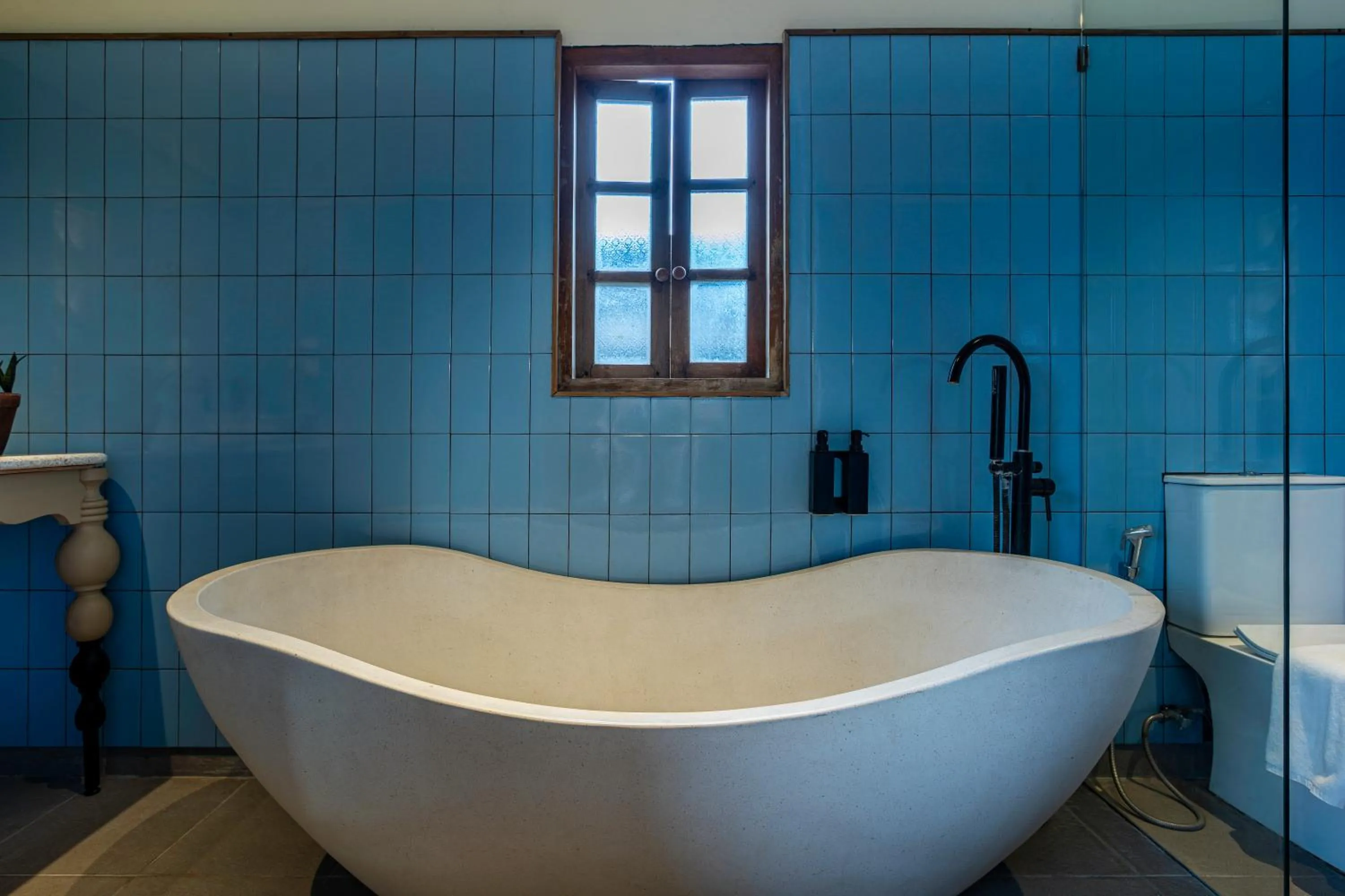 Bath in Seven Boards Canggu