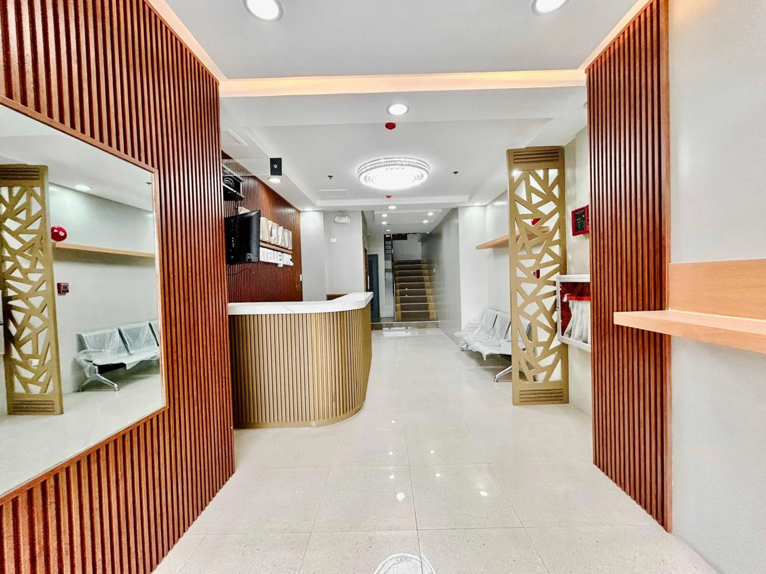 Lobby or reception in OYO 1045 Rayjan Apartelle