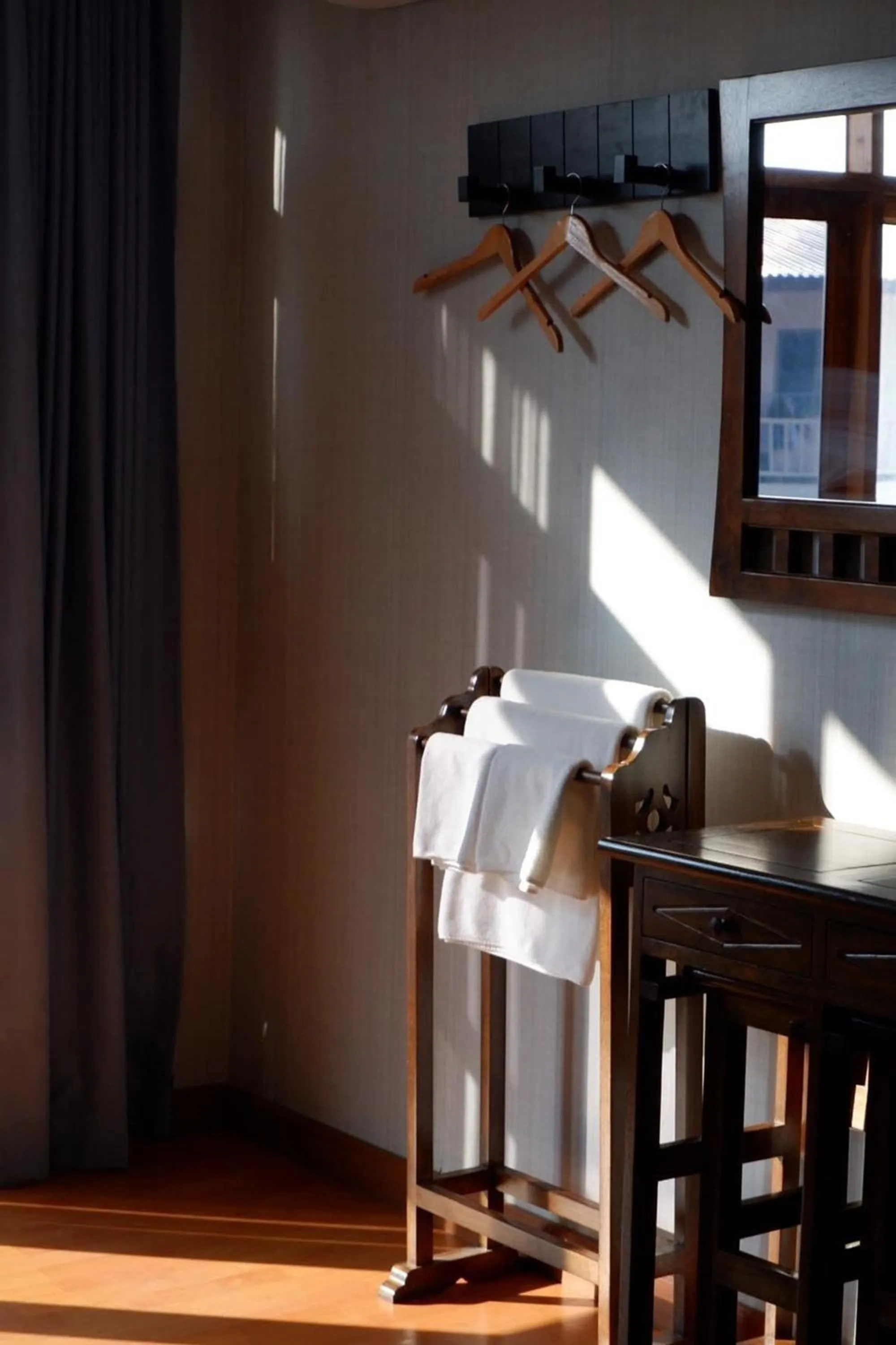 wardrobe in Delio Boutique Hotel