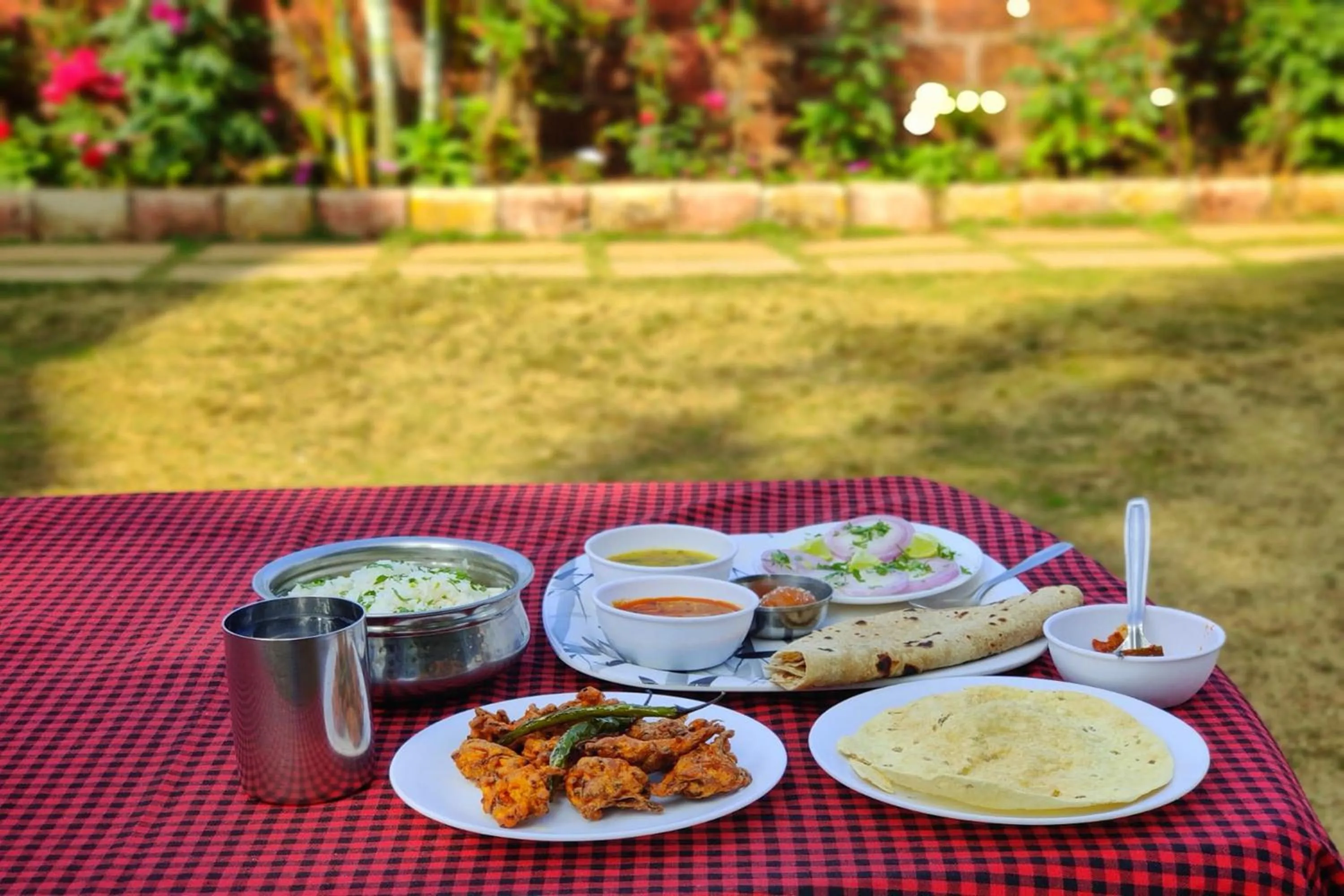 Food and drinks in Strawberry Land Resort