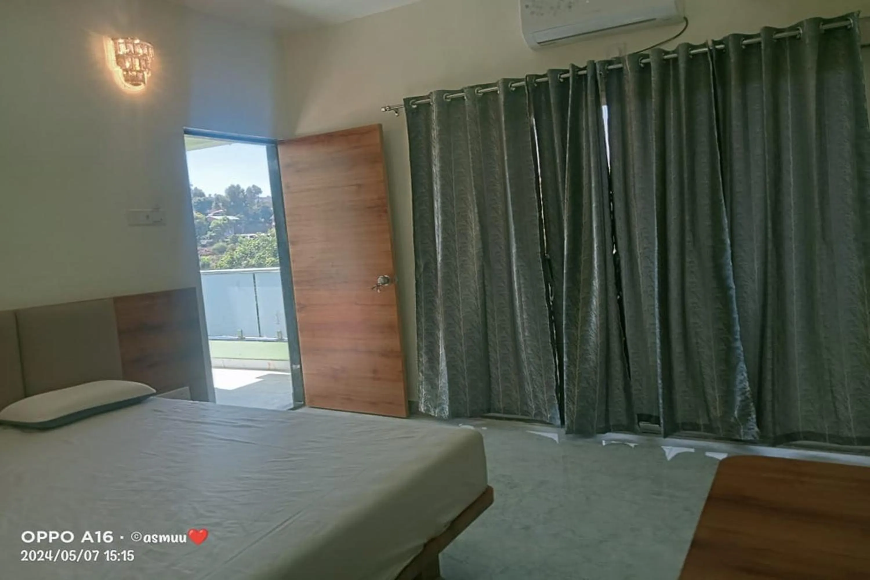 Bed in Strawberry Land Resort