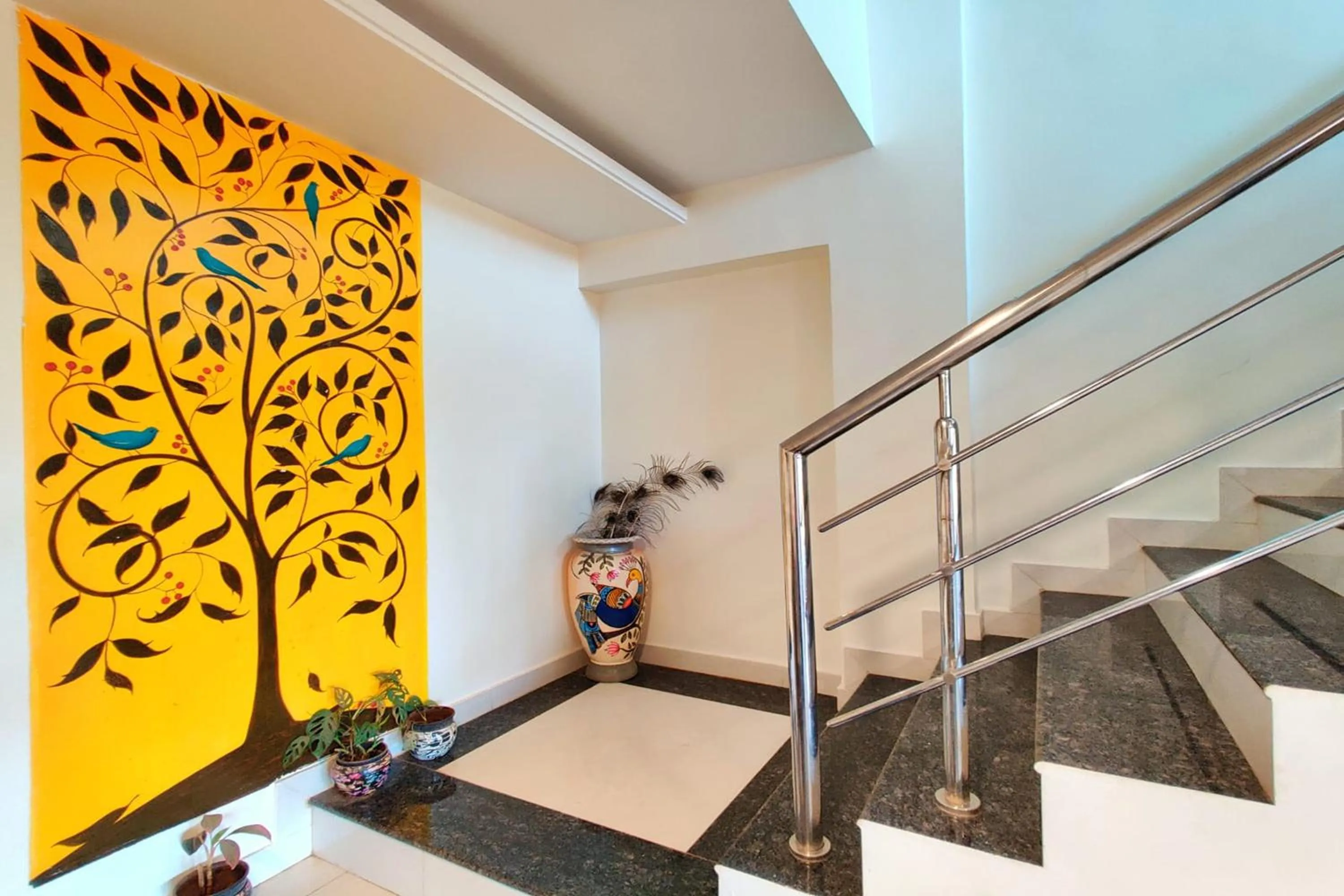 Decorative detail in Strawberry Land Resort